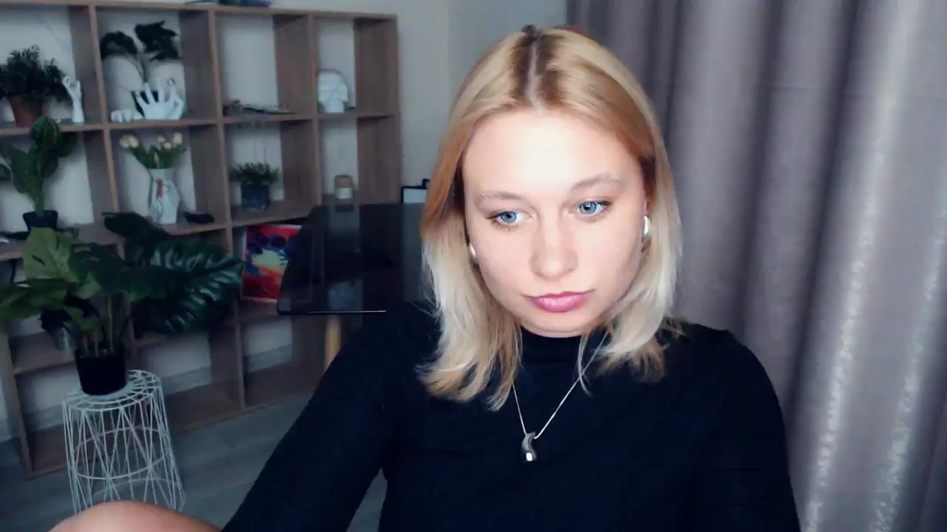 Gallery image thumbnail from Kukla_kolduna's myfreecams stream on, 04/06/2025, 17:49 image 20 of 20