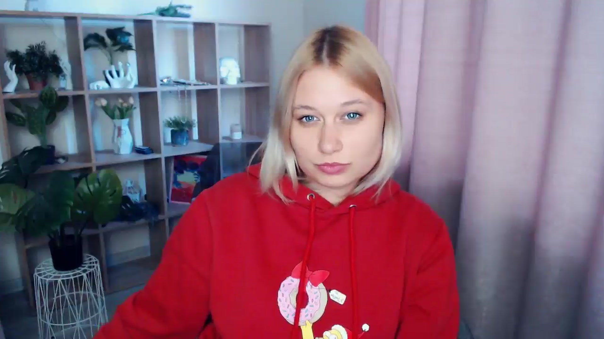 Gallery image thumbnail from Kukla_kolduna's myfreecams stream on, 04/09/2025, 16:34 image 11 of 20