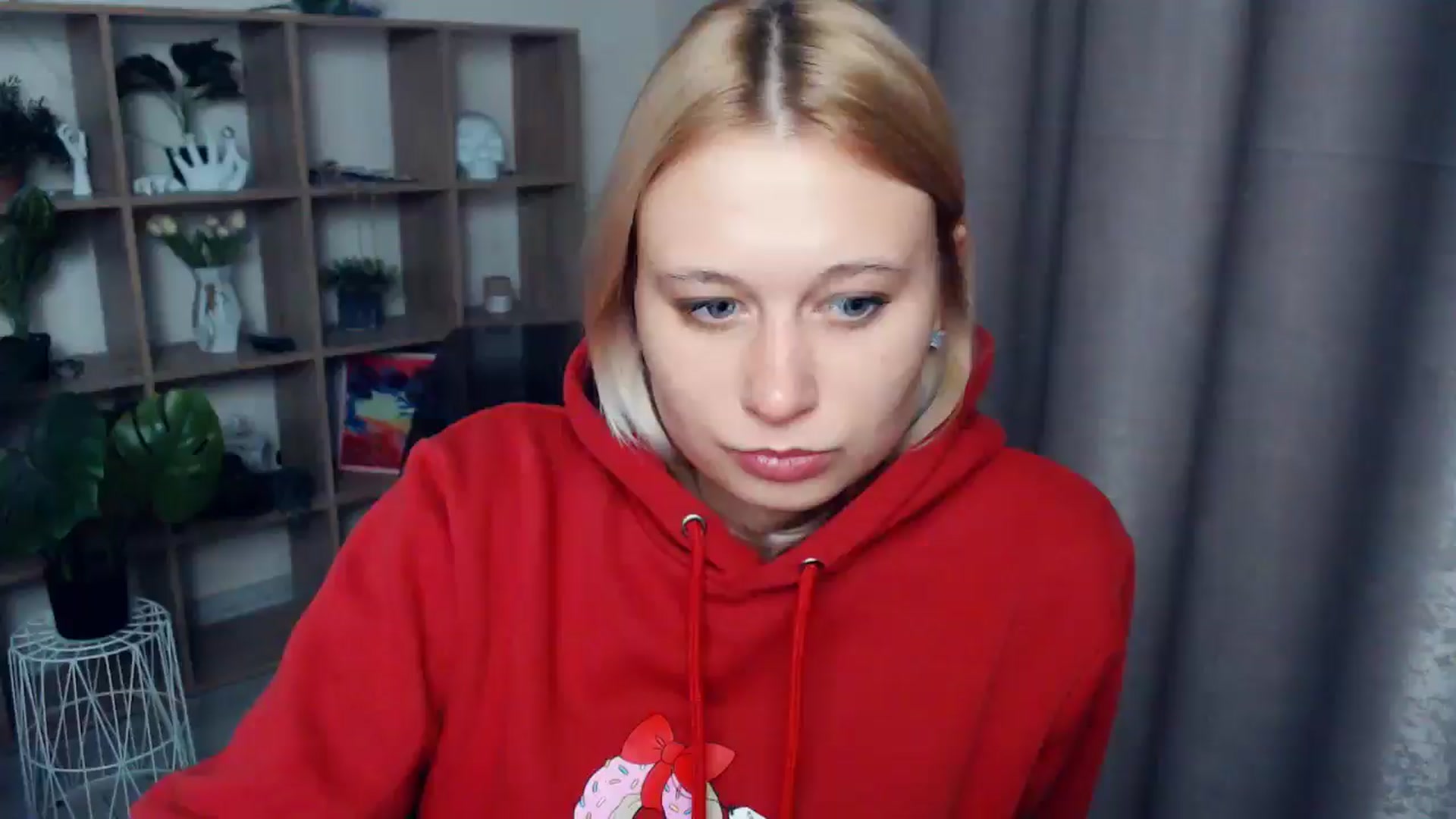 Gallery image thumbnail from Kukla_kolduna's myfreecams stream on, 04/09/2025, 18:11 image 1 of 20