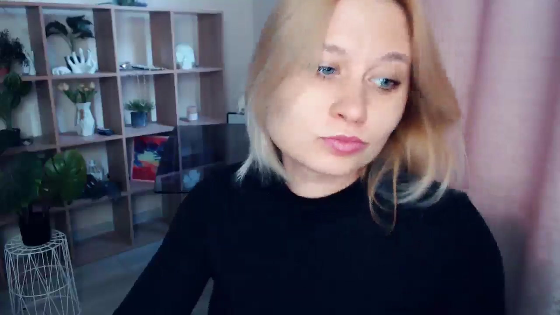 Gallery image thumbnail from Kukla_kolduna's myfreecams stream on, 04/10/2025, 15:13 image 15 of 20