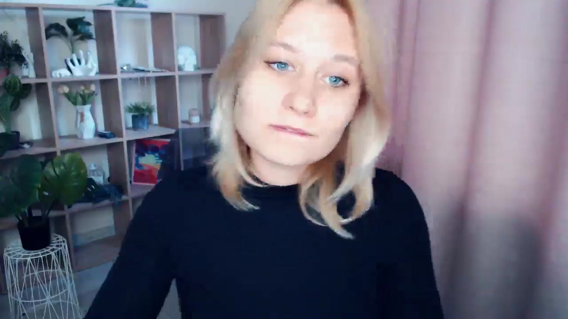 Gallery image thumbnail from Kukla_kolduna's myfreecams stream on, 04/10/2025, 15:57 image 4 of 20
