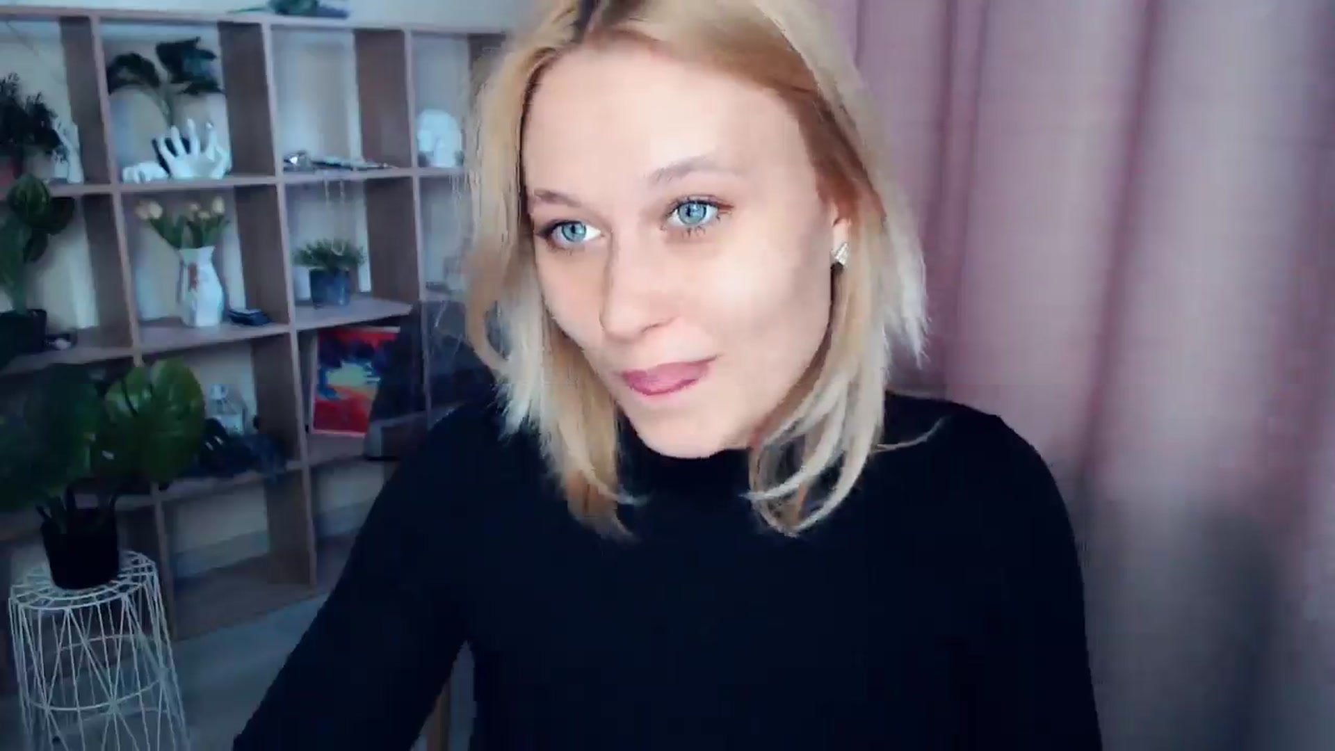 Gallery image thumbnail from Kukla_kolduna's myfreecams stream on, 04/10/2025, 15:57 image 8 of 20