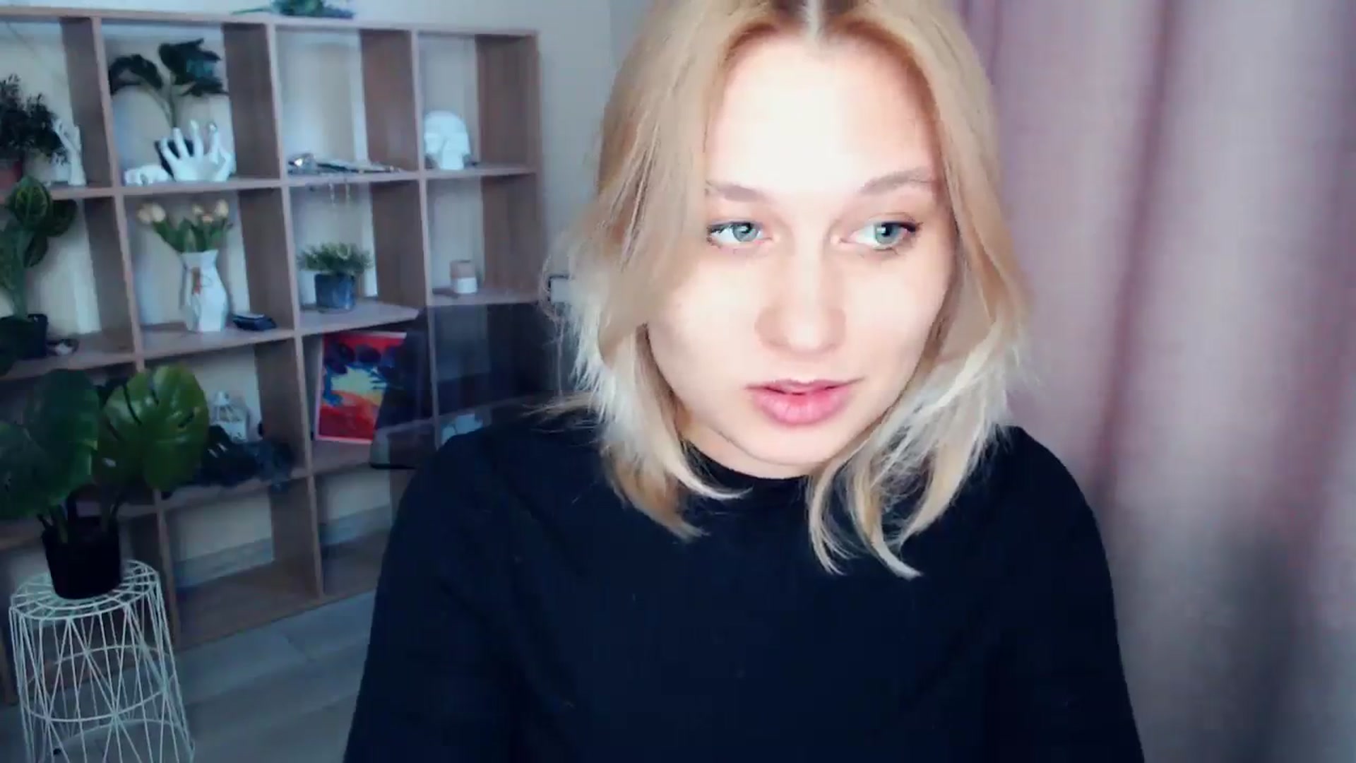 Gallery image thumbnail from Kukla_kolduna's myfreecams stream on, 04/10/2025, 15:57 image 7 of 20