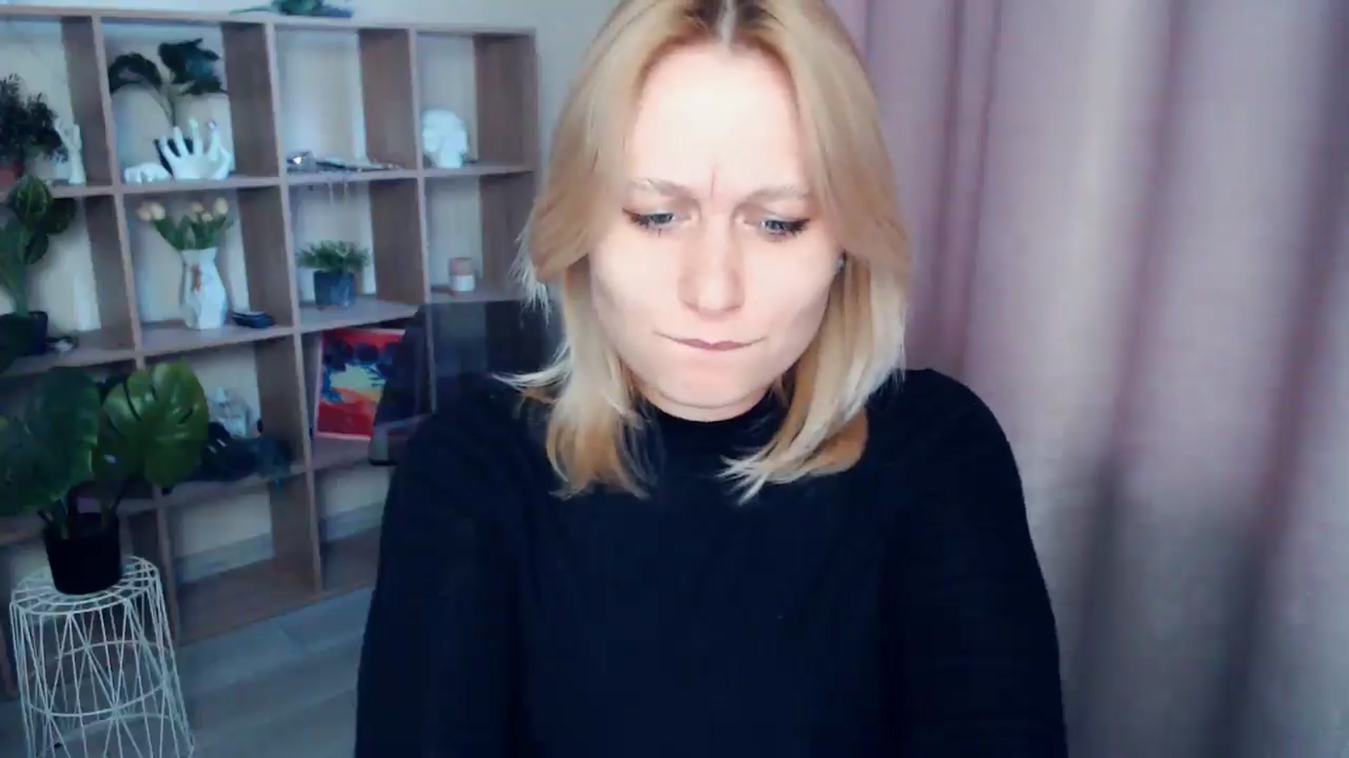 Gallery image thumbnail from Kukla_kolduna's myfreecams stream on, 04/10/2025, 15:57 image 20 of 20