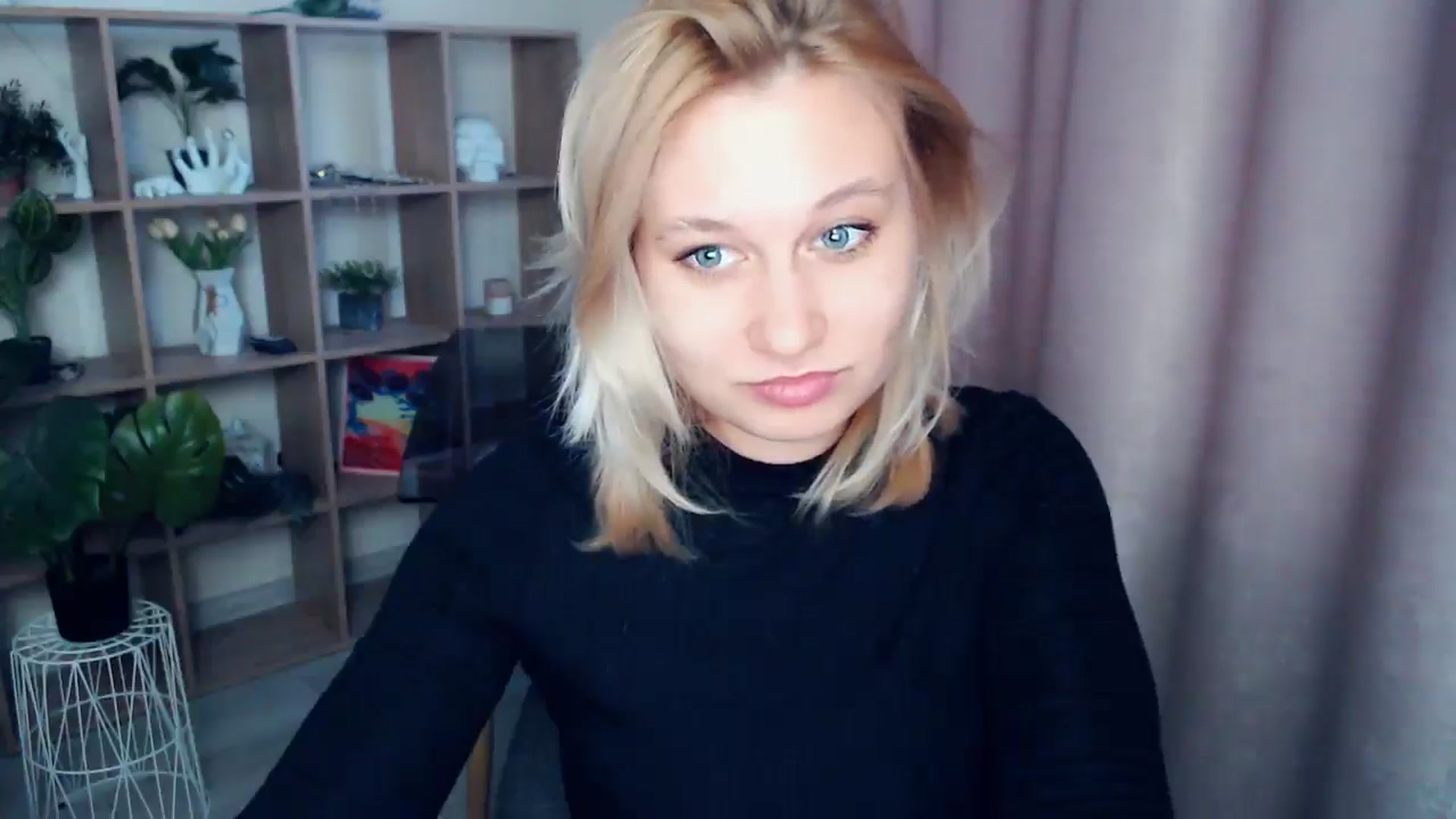 Gallery image thumbnail from Kukla_kolduna's myfreecams stream on, 04/10/2025, 15:57 image 16 of 20