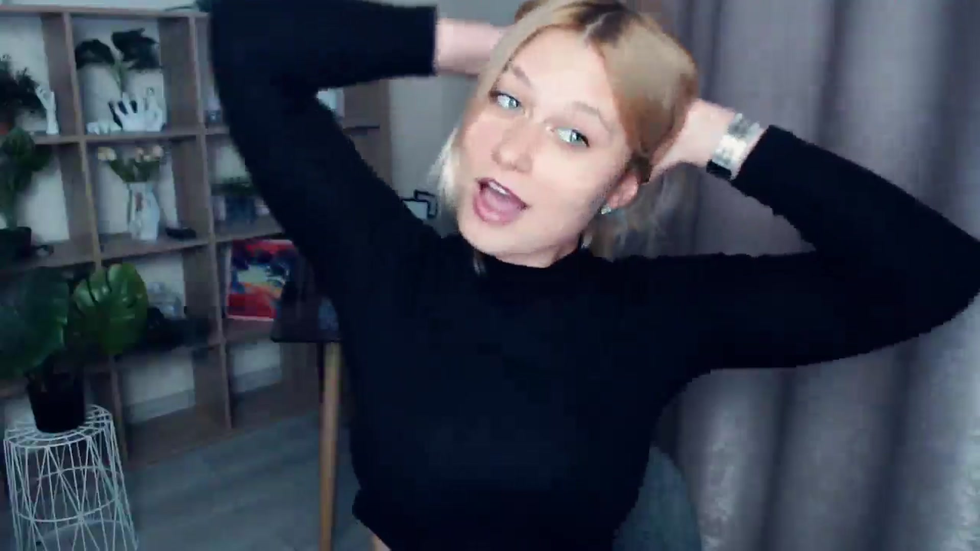 Gallery image thumbnail from Kukla_kolduna's myfreecams stream on, 04/10/2025, 17:15 image 5 of 20
