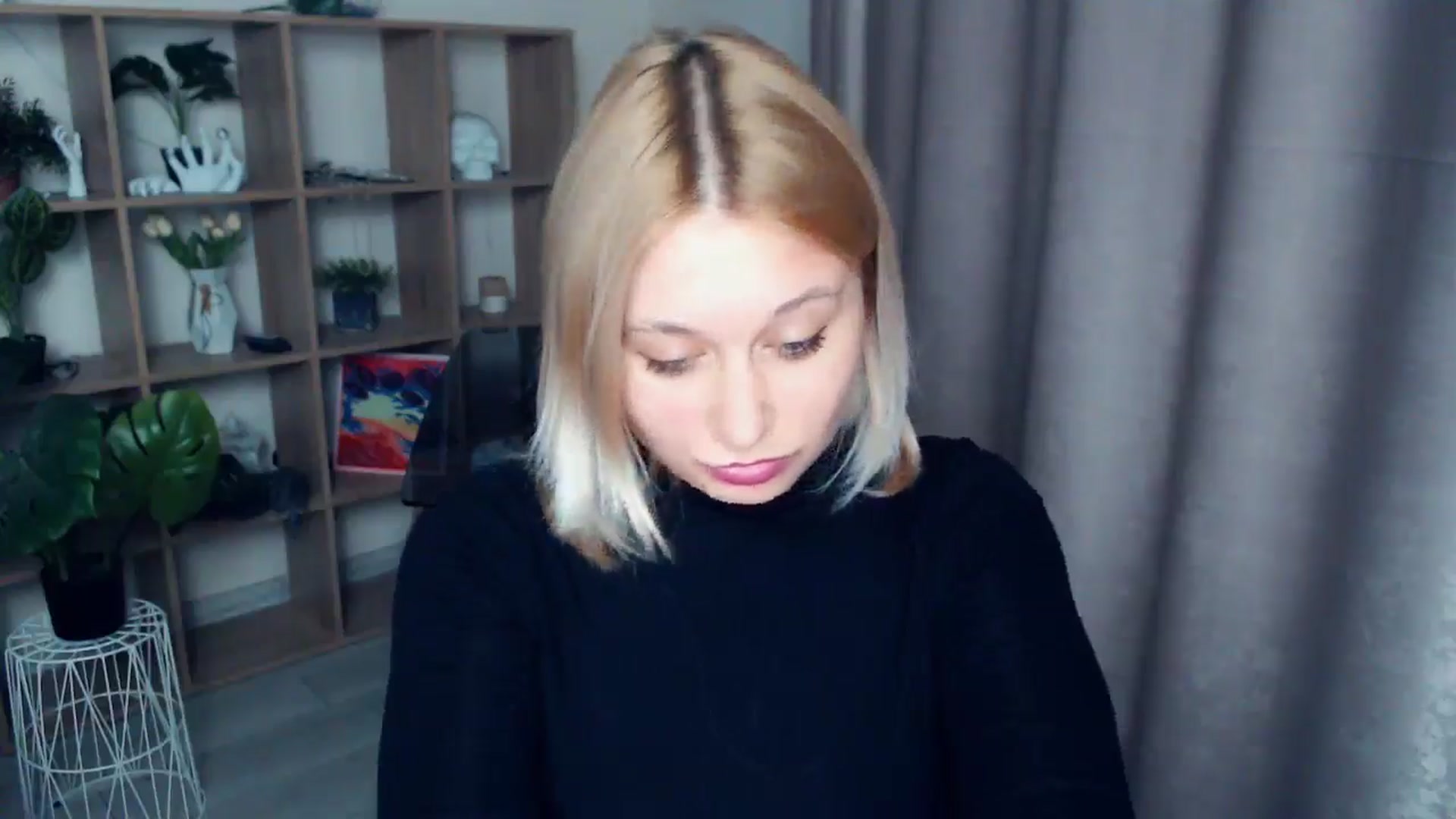 Gallery image thumbnail from Kukla_kolduna's myfreecams stream on, 04/10/2025, 18:04 image 8 of 20