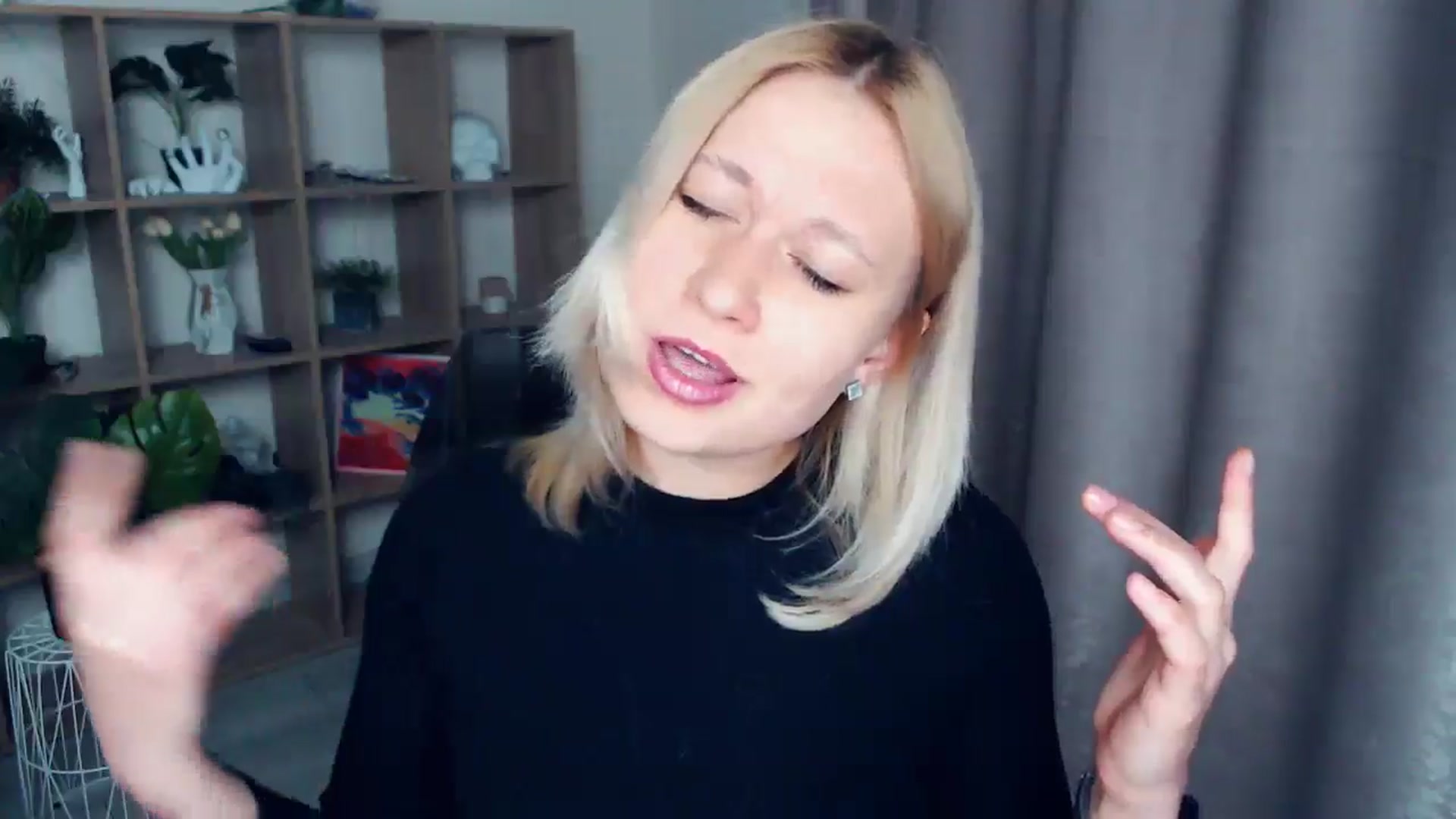 Gallery image thumbnail from Kukla_kolduna's myfreecams stream on, 04/10/2025, 18:04 image 9 of 20