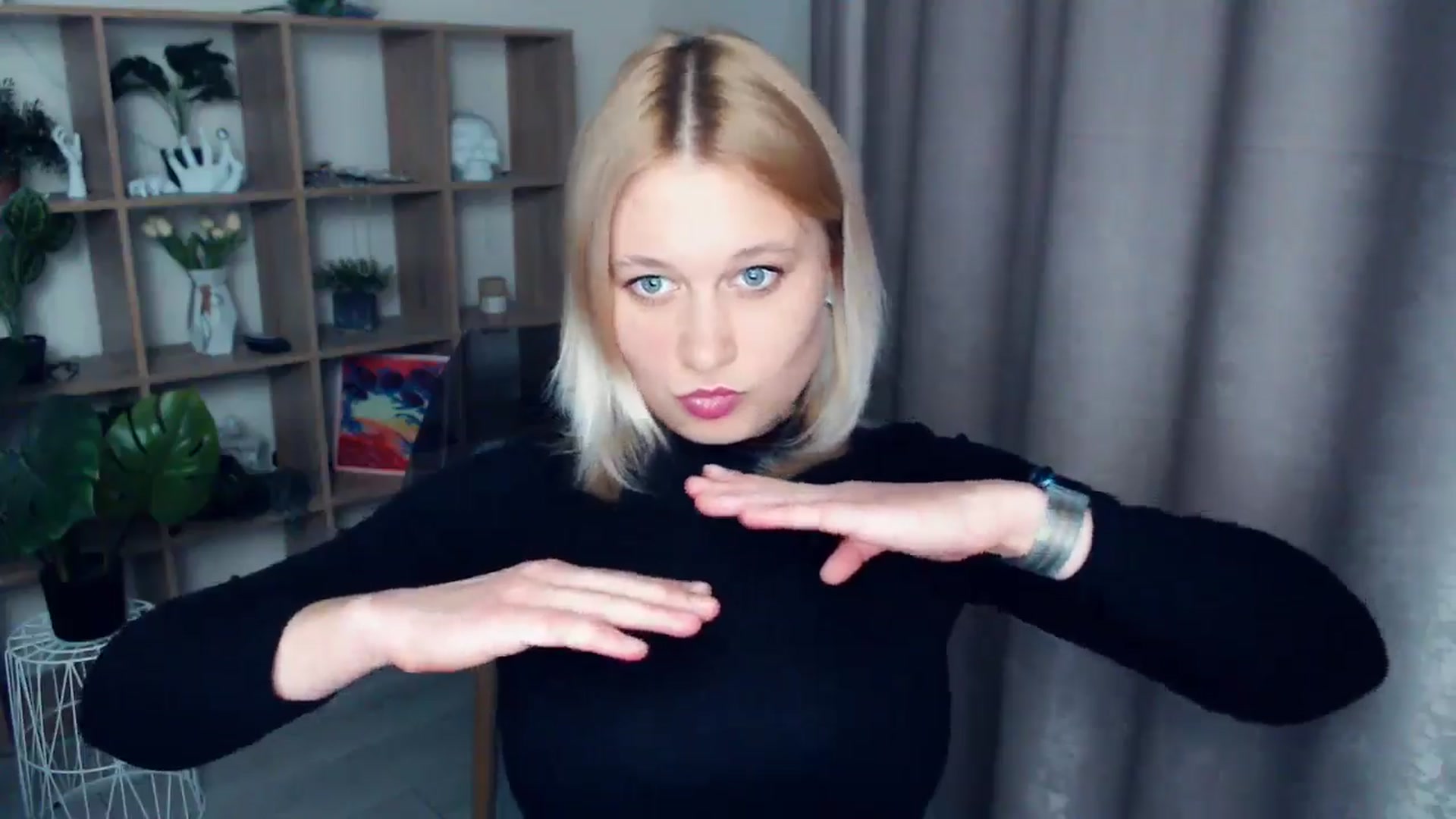 Gallery image thumbnail from Kukla_kolduna's myfreecams stream on, 04/10/2025, 18:04 image 5 of 20