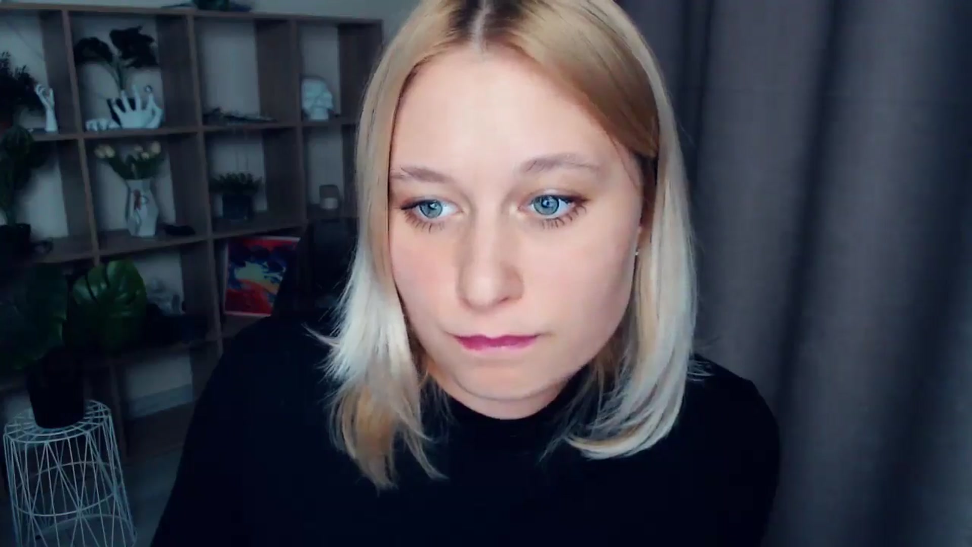Gallery image thumbnail from Kukla_kolduna's myfreecams stream on, 04/10/2025, 18:04 image 19 of 20