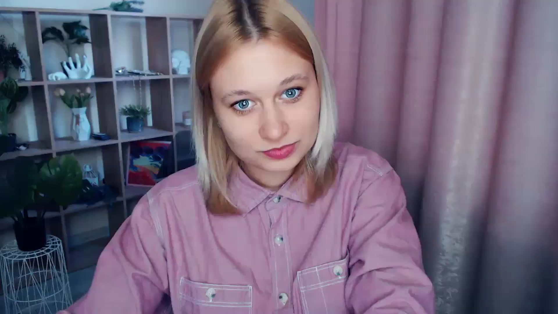 Gallery image thumbnail from Kukla_kolduna's myfreecams stream on, 04/11/2025, 16:18 image 20 of 20