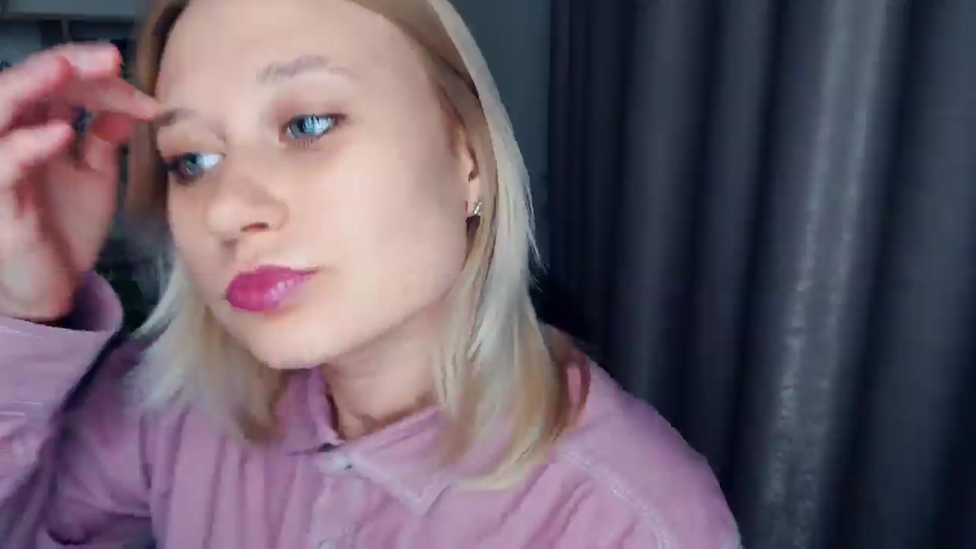 Gallery image thumbnail from Kukla_kolduna's myfreecams stream on, 04/11/2025, 17:34 image 10 of 20