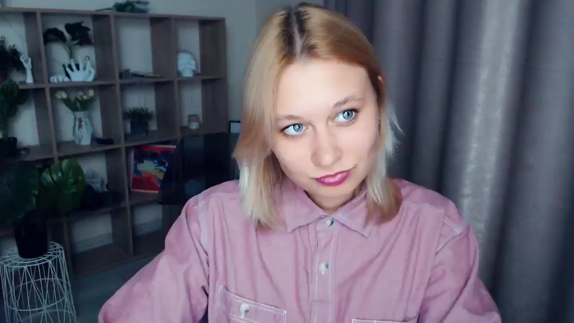 Gallery image thumbnail from Kukla_kolduna's myfreecams stream on, 04/11/2025, 17:34 image 5 of 20