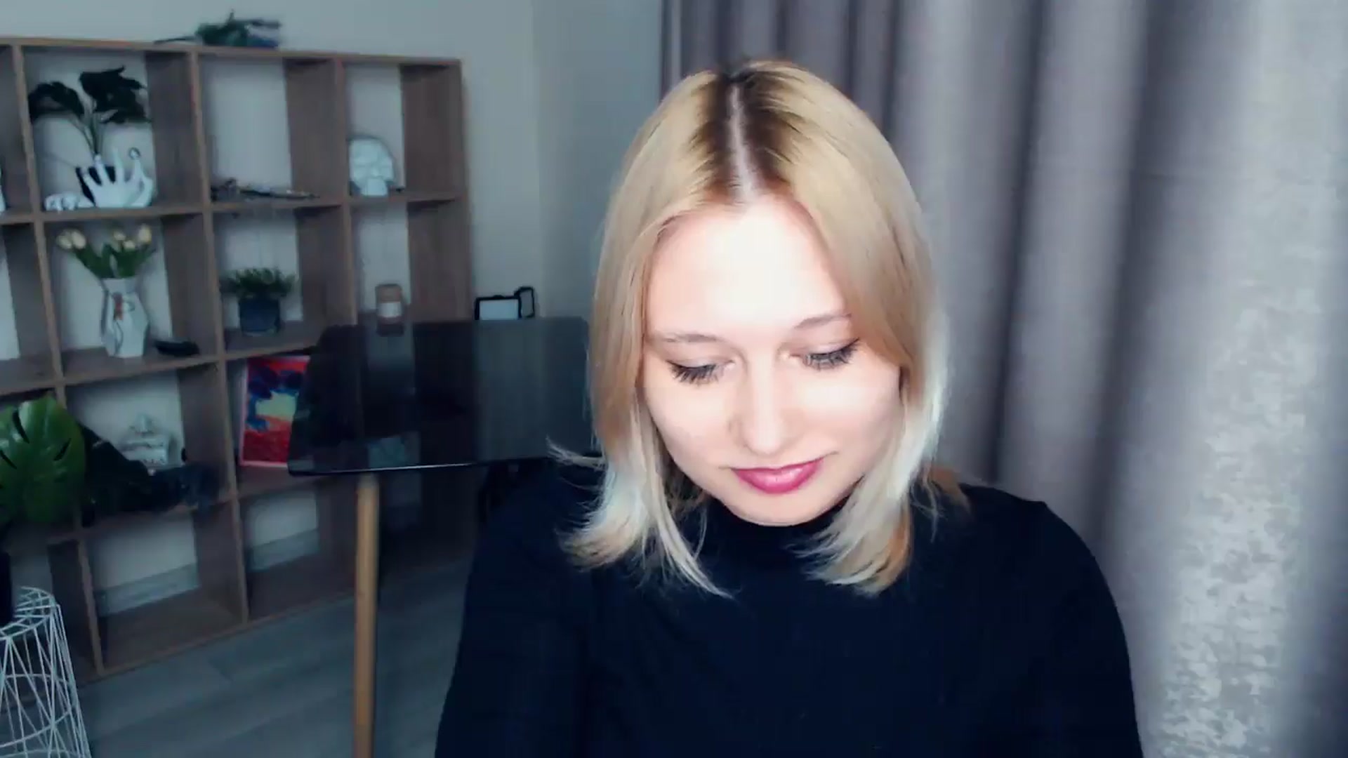 Gallery image thumbnail from Kukla_kolduna's myfreecams stream on, 04/12/2025, 18:27 image 2 of 20
