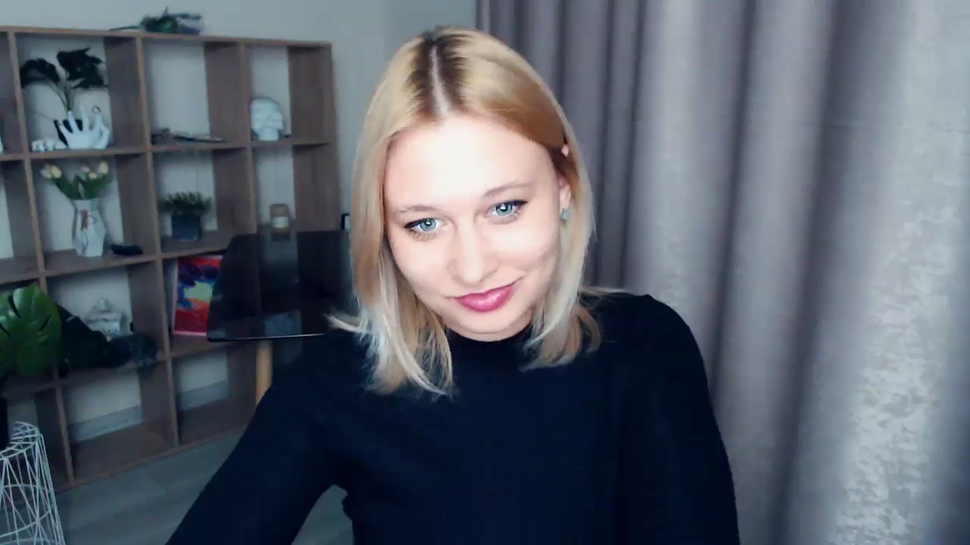Gallery image thumbnail from Kukla_kolduna's myfreecams stream on, 04/12/2025, 18:27 image 10 of 20