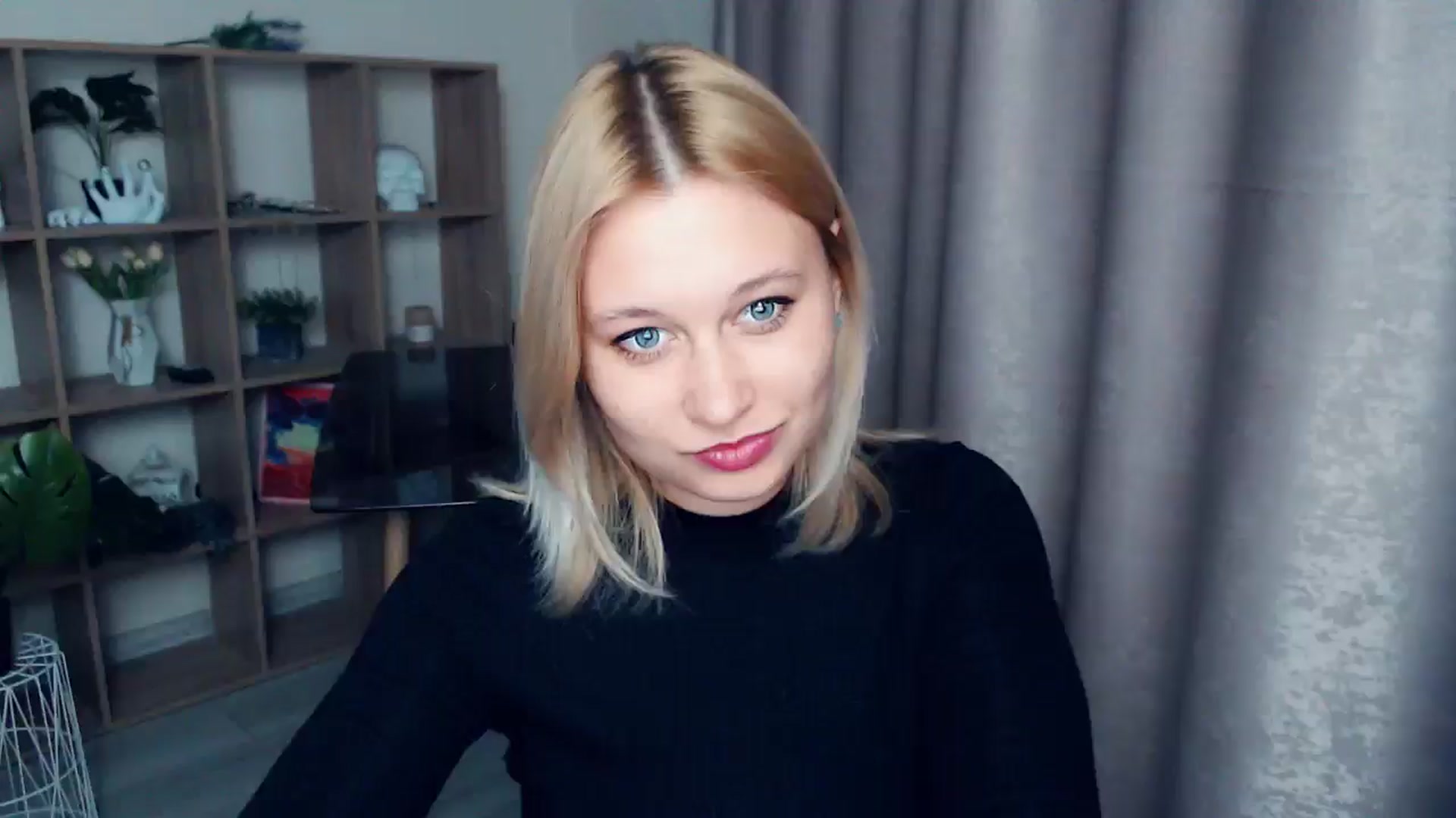 Gallery image thumbnail from Kukla_kolduna's myfreecams stream on, 04/12/2025, 18:27 image 11 of 20