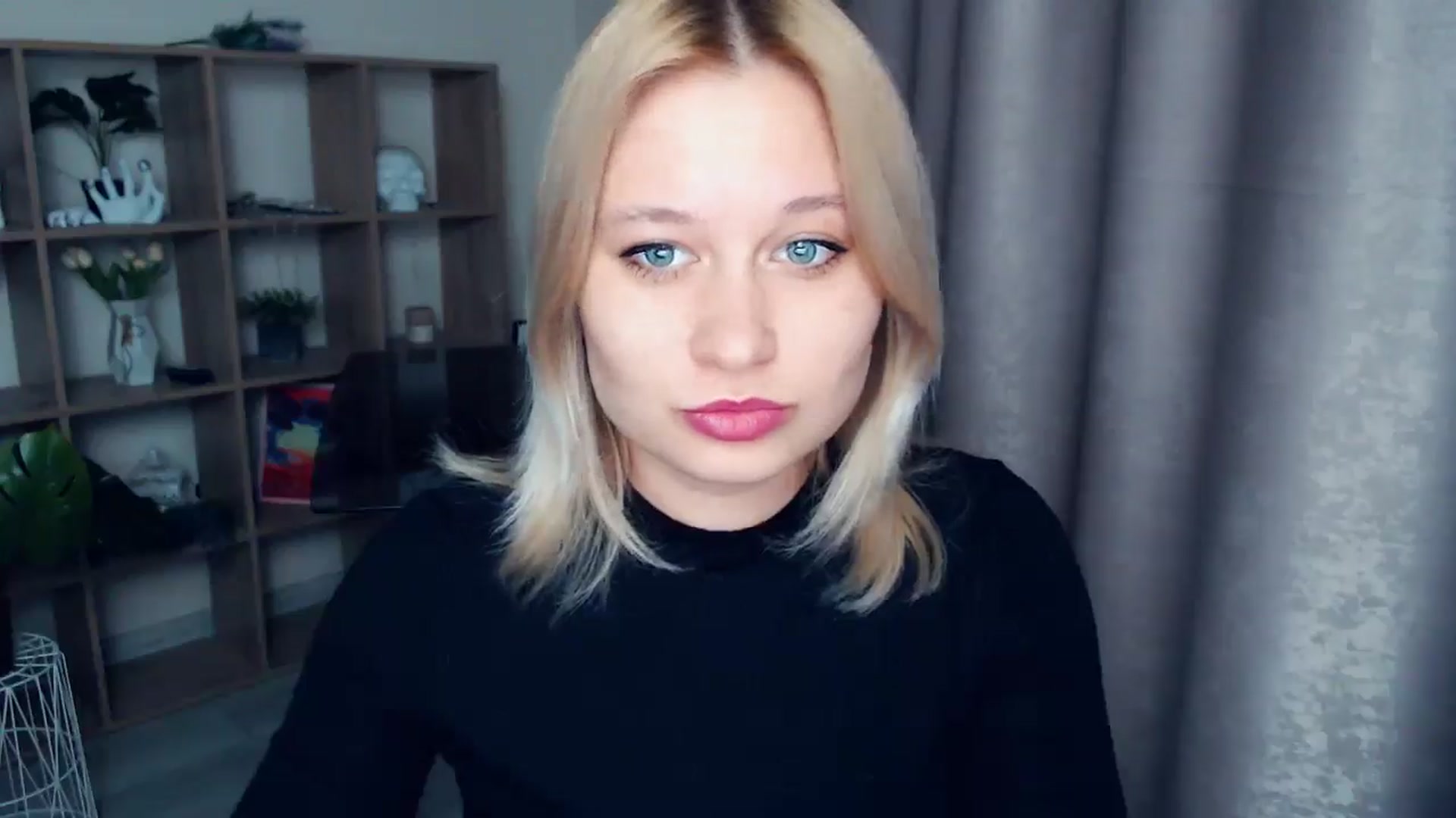 Gallery image thumbnail from Kukla_kolduna's myfreecams stream on, 04/12/2025, 18:27 image 5 of 20