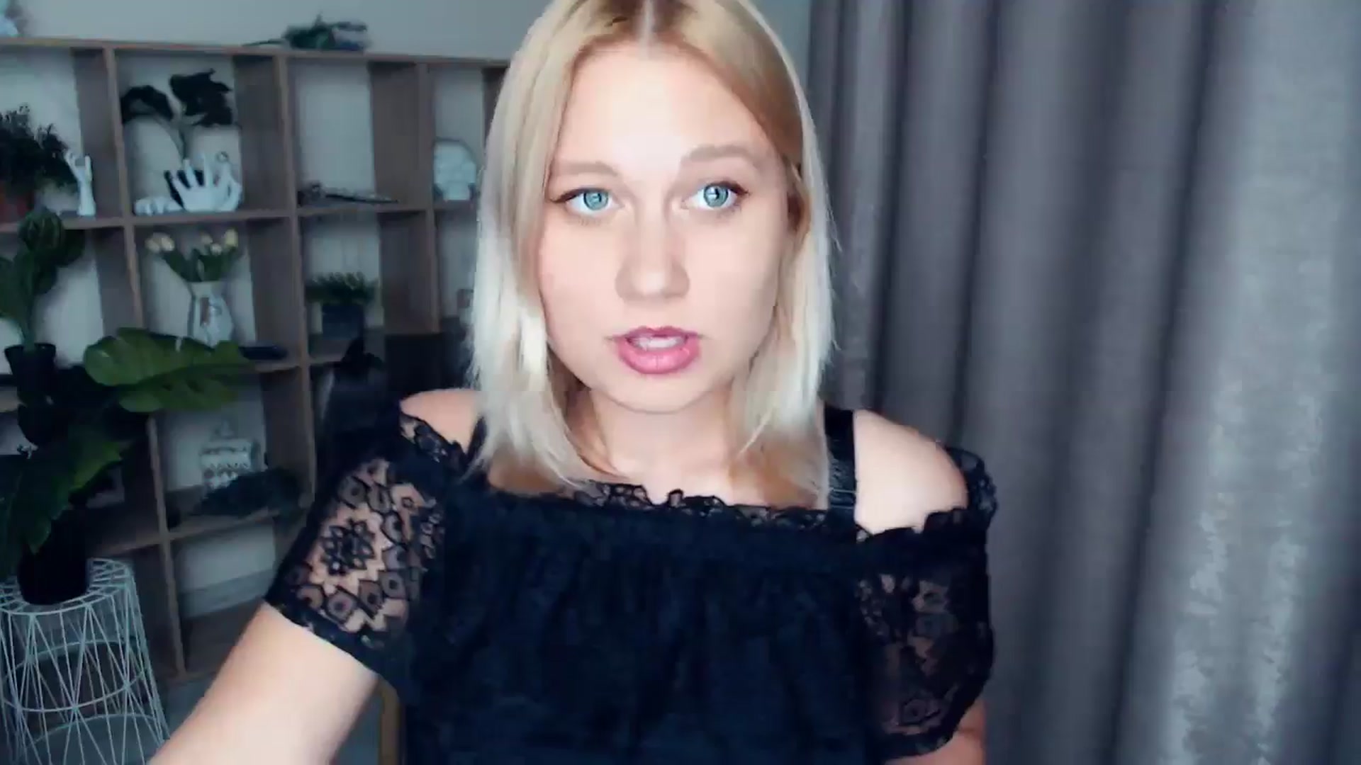 Gallery image thumbnail from Kukla_kolduna's myfreecams stream on, 04/26/2025, 18:06 image 9 of 20