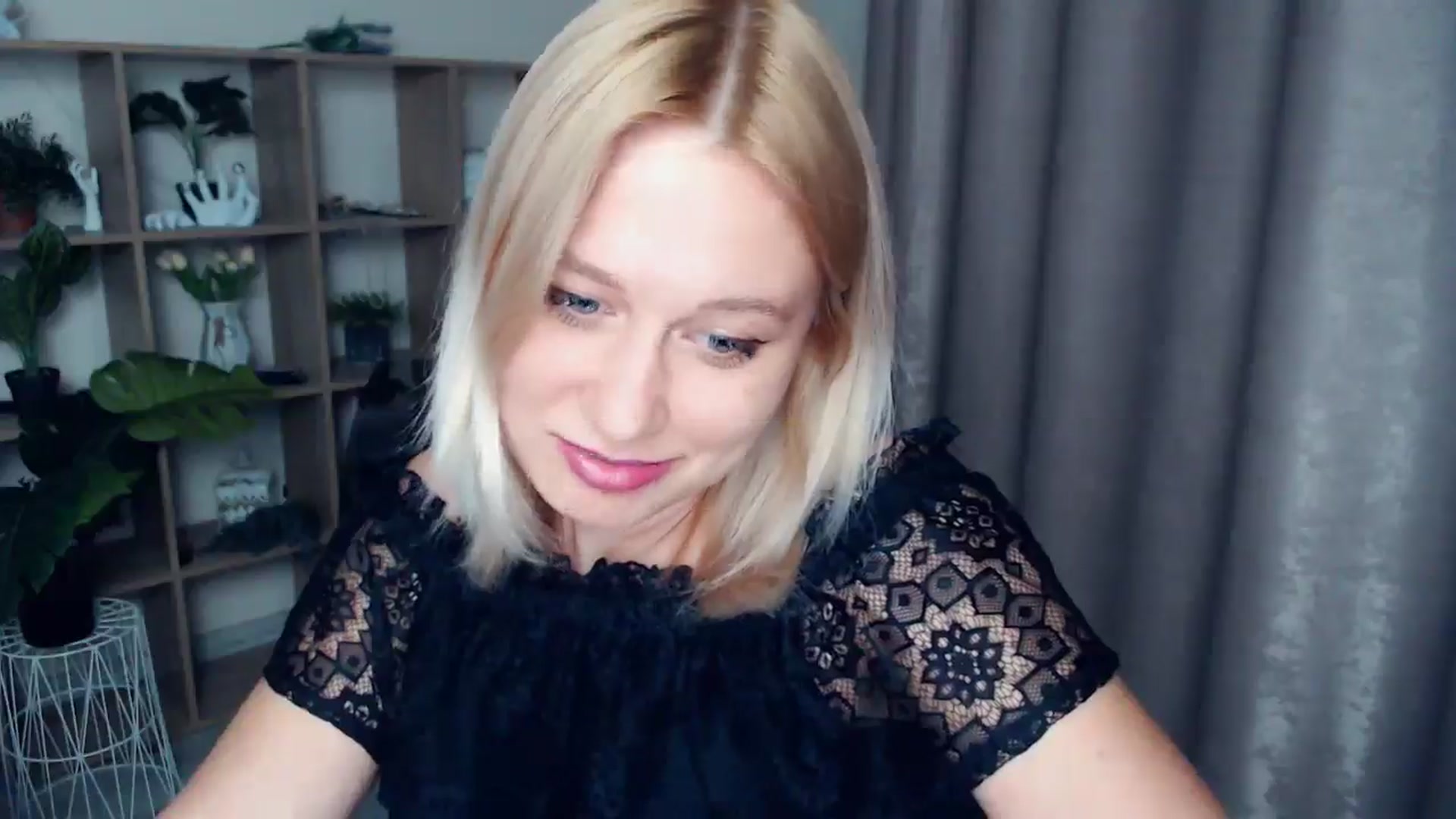 Gallery image thumbnail from Kukla_kolduna's myfreecams stream on, 04/26/2025, 18:06 image 8 of 20