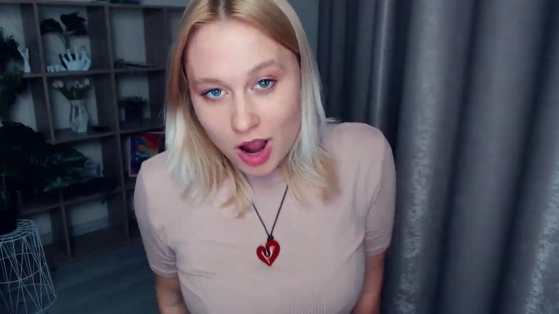 Gallery image thumbnail from Kukla_kolduna's myfreecams stream on, 05/01/2025, 17:51 image 20 of 20