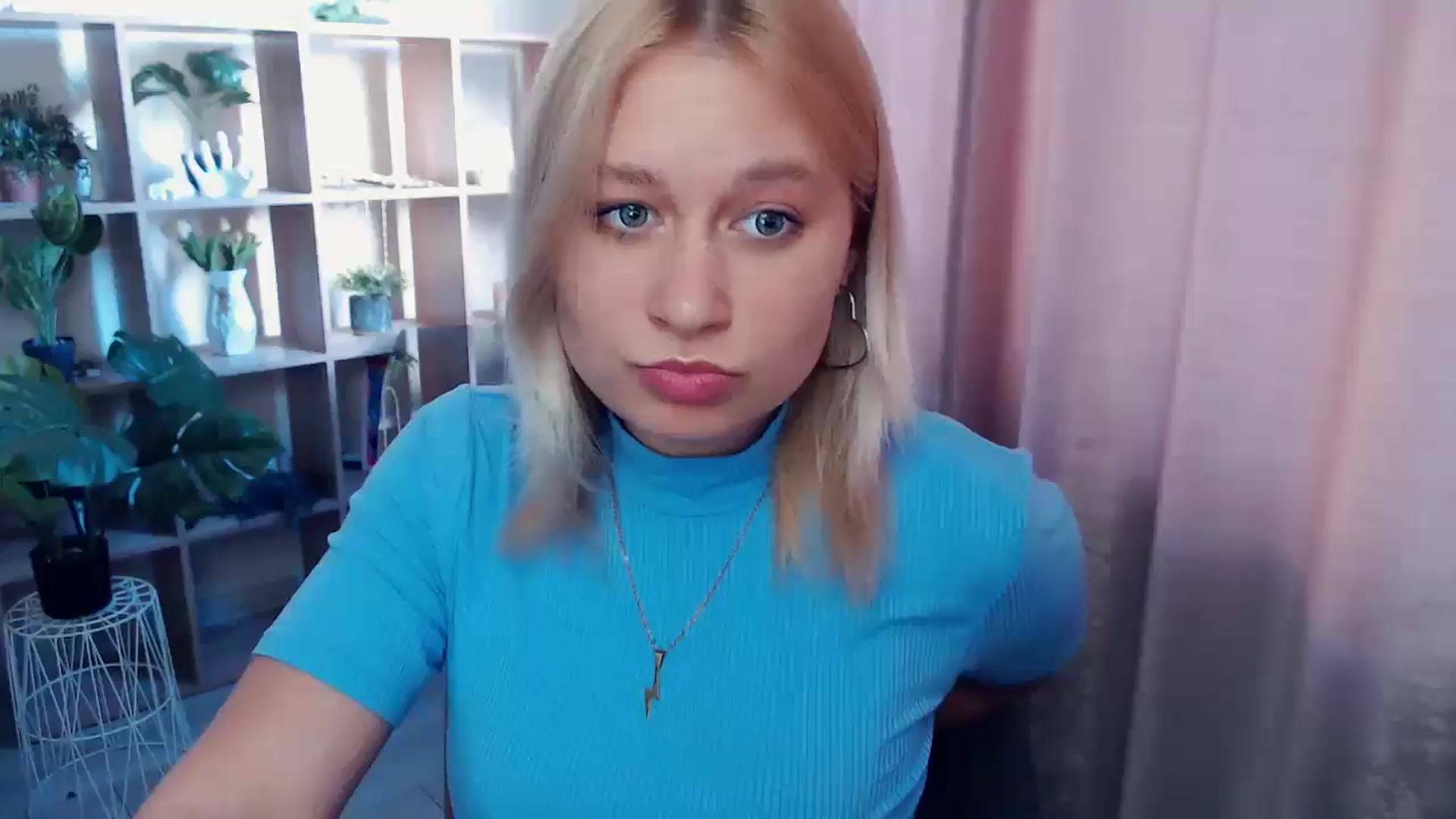 Gallery image thumbnail from Kukla_kolduna's myfreecams stream on, 05/02/2025, 15:52 image 15 of 20
