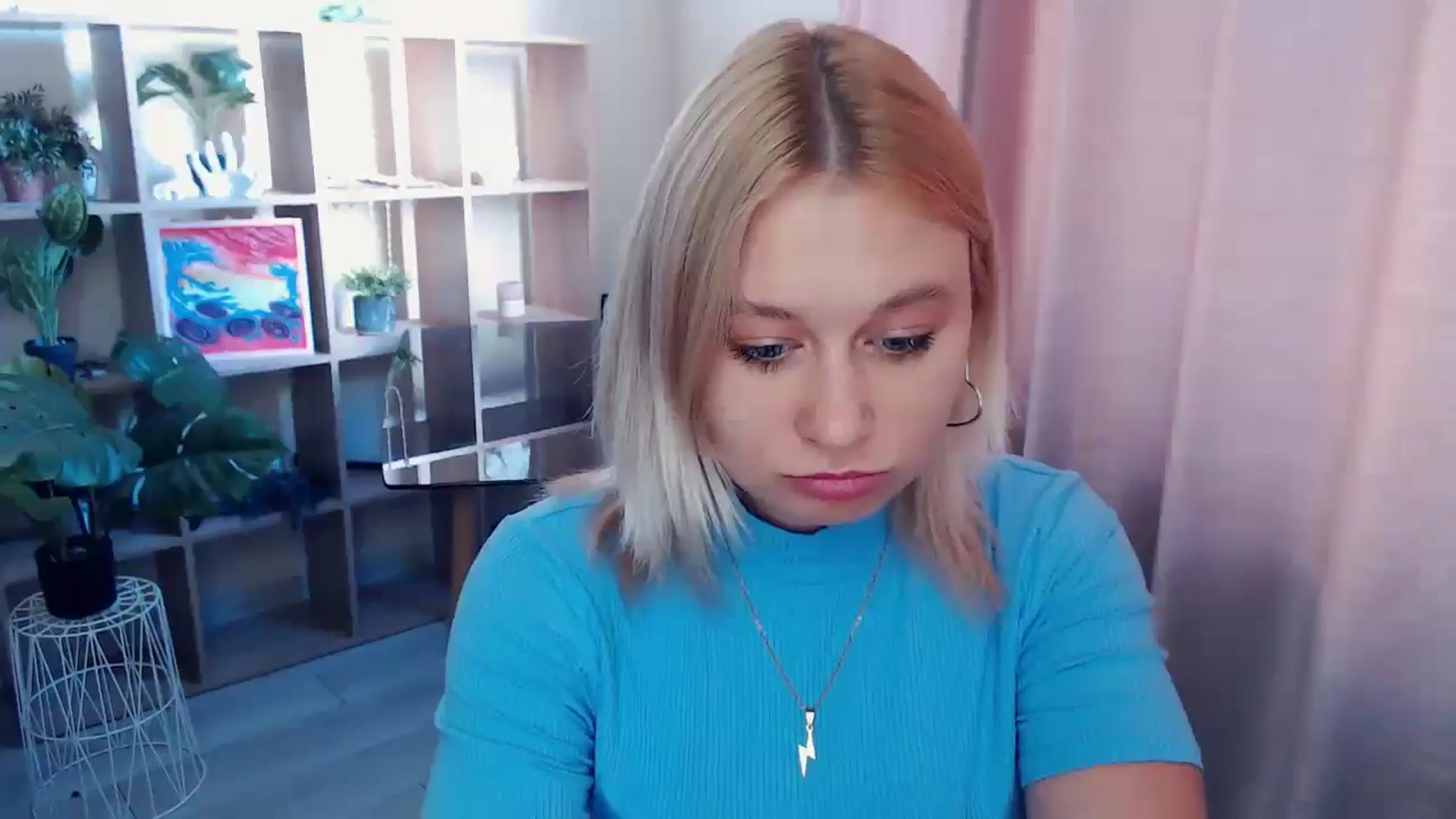 Gallery image thumbnail from Kukla_kolduna's myfreecams stream on, 05/02/2025, 15:52 image 4 of 20