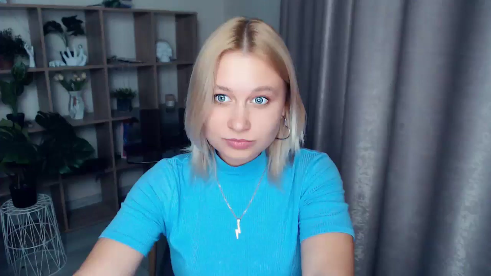 Gallery image thumbnail from Kukla_kolduna's myfreecams stream on, 05/02/2025, 18:02 image 18 of 20