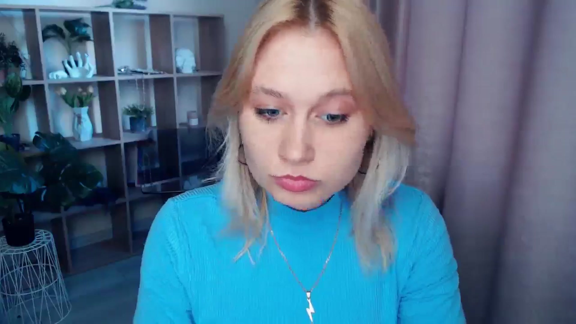 Gallery image thumbnail from Kukla_kolduna's myfreecams stream on, 05/02/2025, 18:02 image 4 of 20