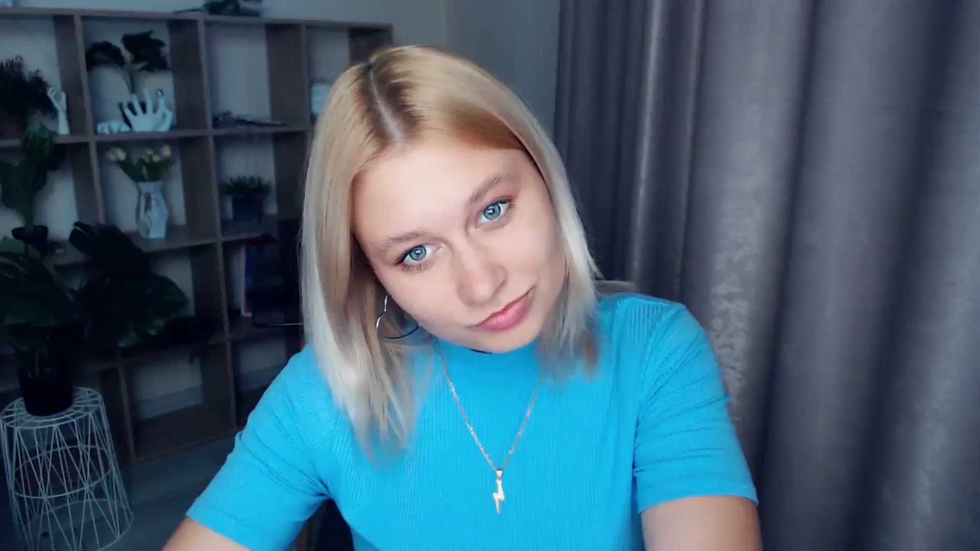 Gallery image thumbnail from Kukla_kolduna's myfreecams stream on, 05/02/2025, 18:02 image 14 of 20