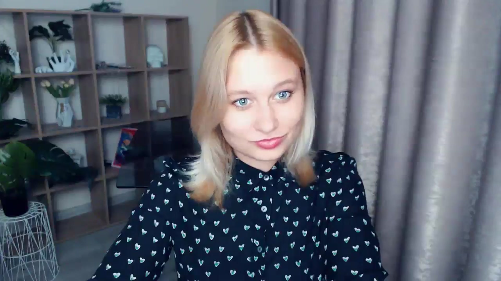 Gallery image thumbnail from Kukla_kolduna's myfreecams stream on, 05/09/2025, 18:15 image 10 of 20