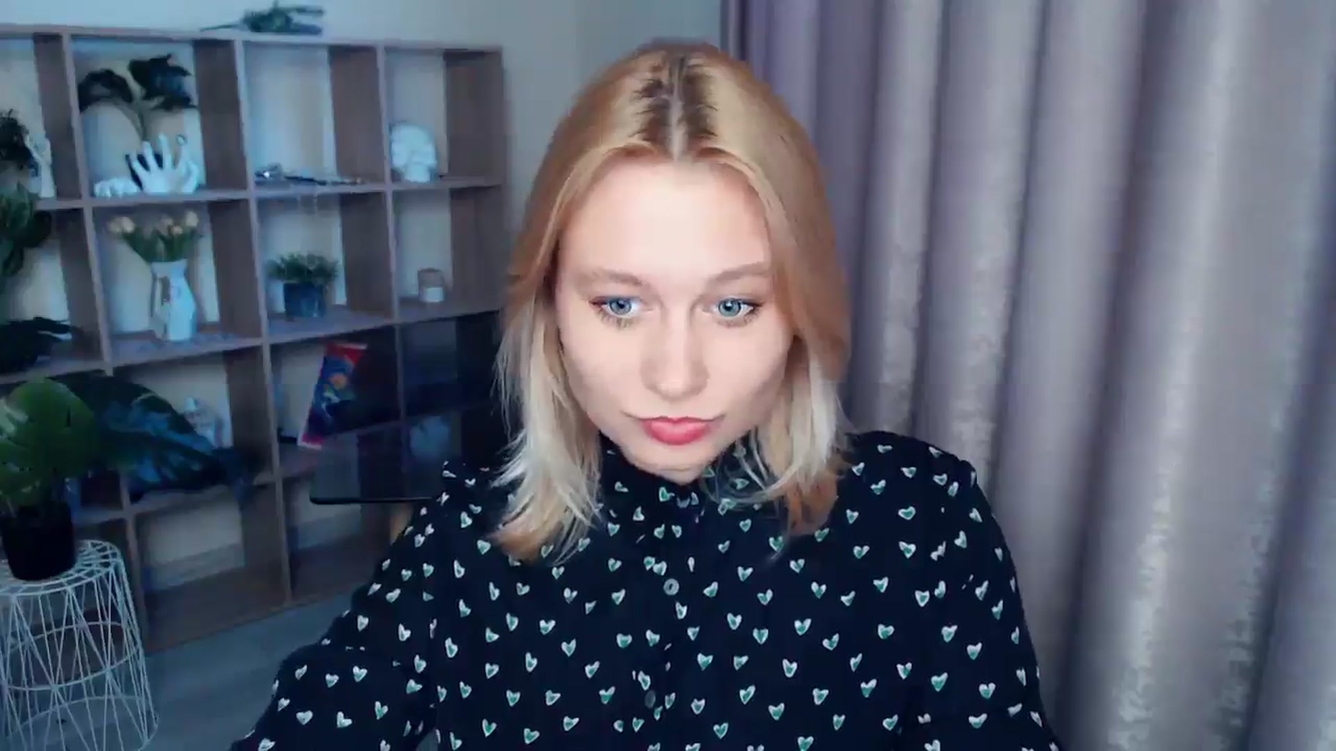 Gallery image thumbnail from Kukla_kolduna's myfreecams stream on, 05/09/2025, 18:15 image 2 of 20