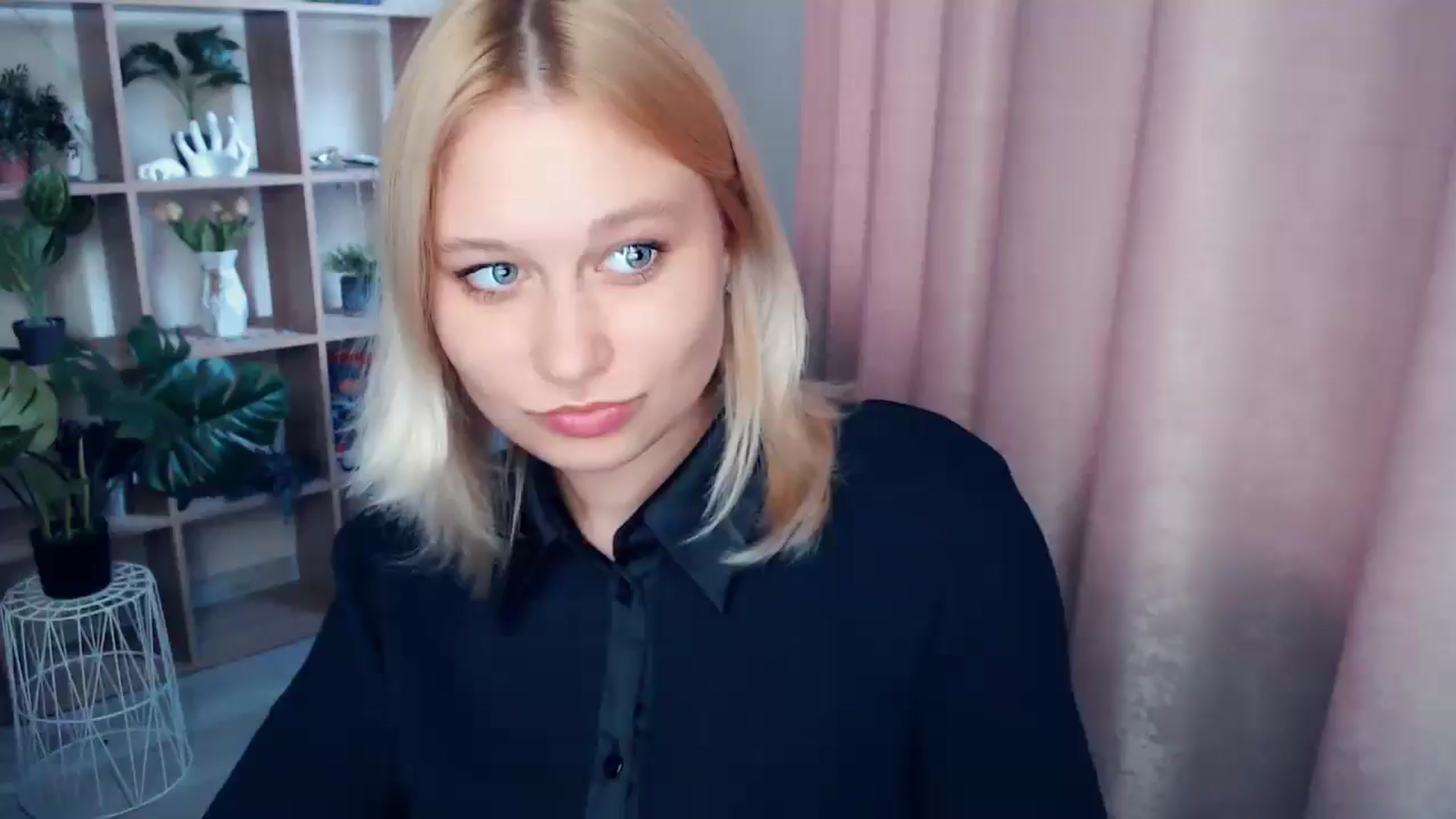 Gallery image thumbnail from Kukla_kolduna's myfreecams stream on, 05/10/2025, 16:01 image 20 of 20