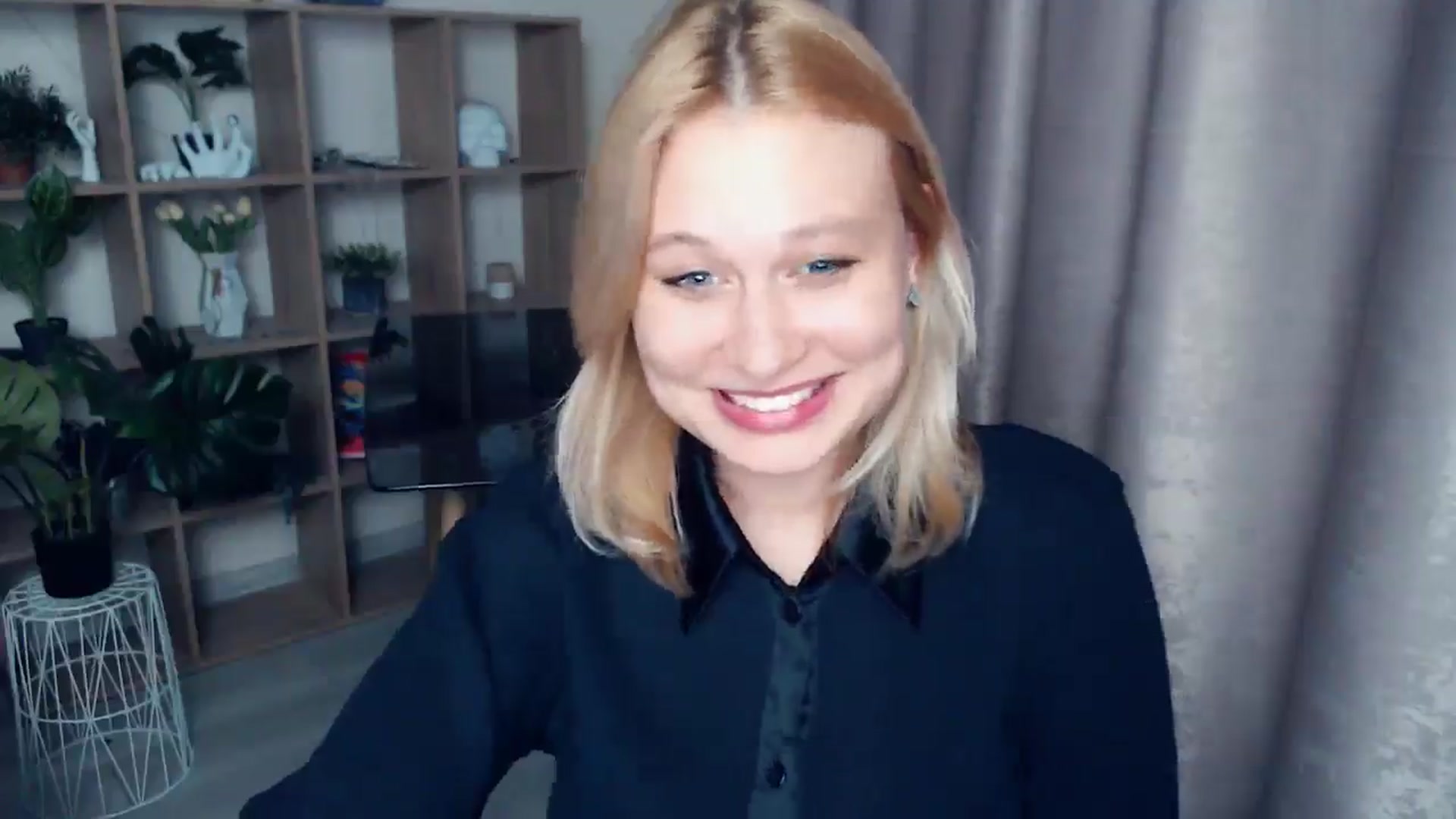 Gallery image thumbnail from Kukla_kolduna's myfreecams stream on, 05/10/2025, 18:09 image 10 of 20