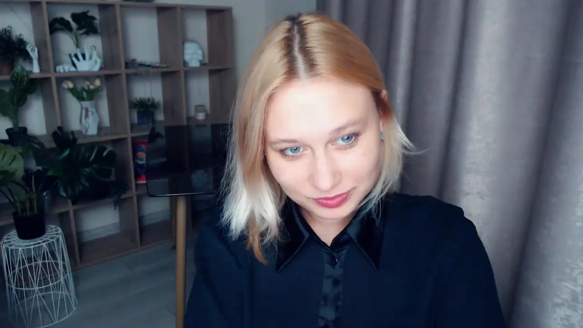 Gallery image thumbnail from Kukla_kolduna's myfreecams stream on, 05/10/2025, 18:09 image 15 of 20