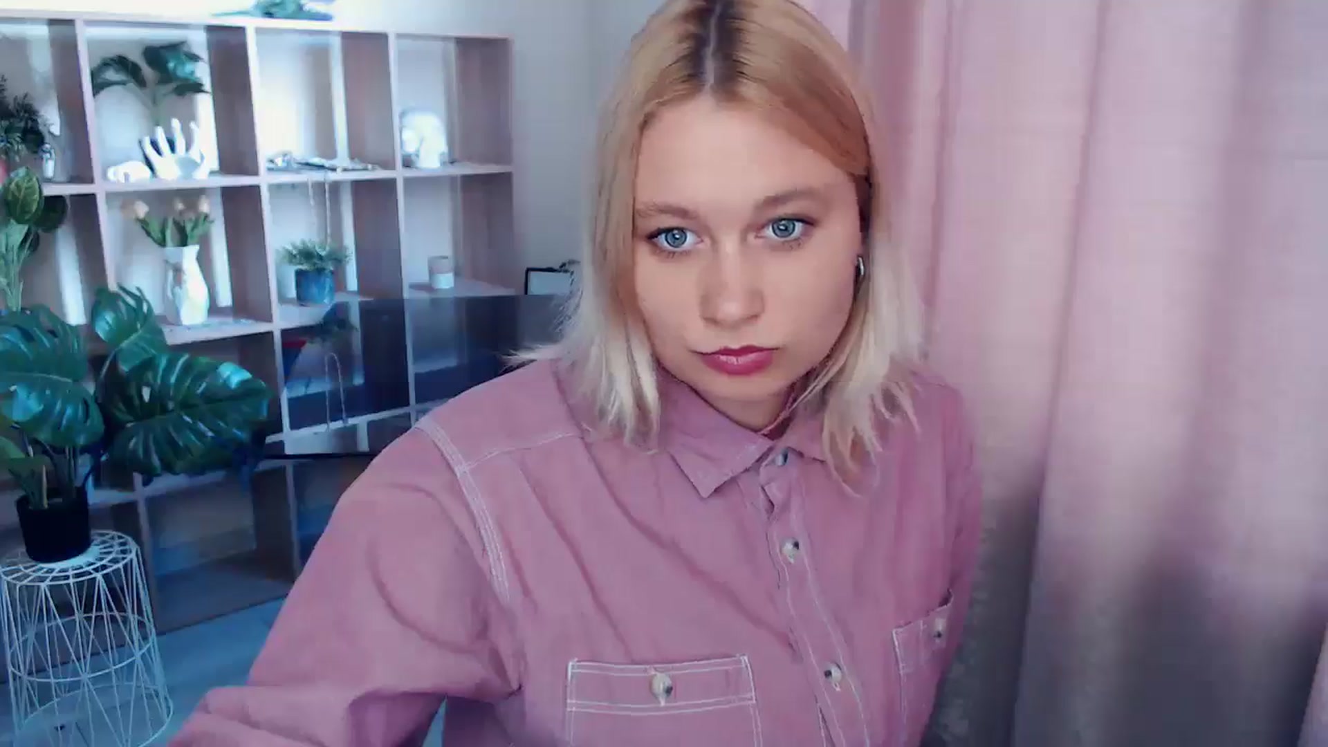 Gallery image thumbnail from Kukla_kolduna's myfreecams stream on, 05/11/2025, 15:29 image 15 of 20