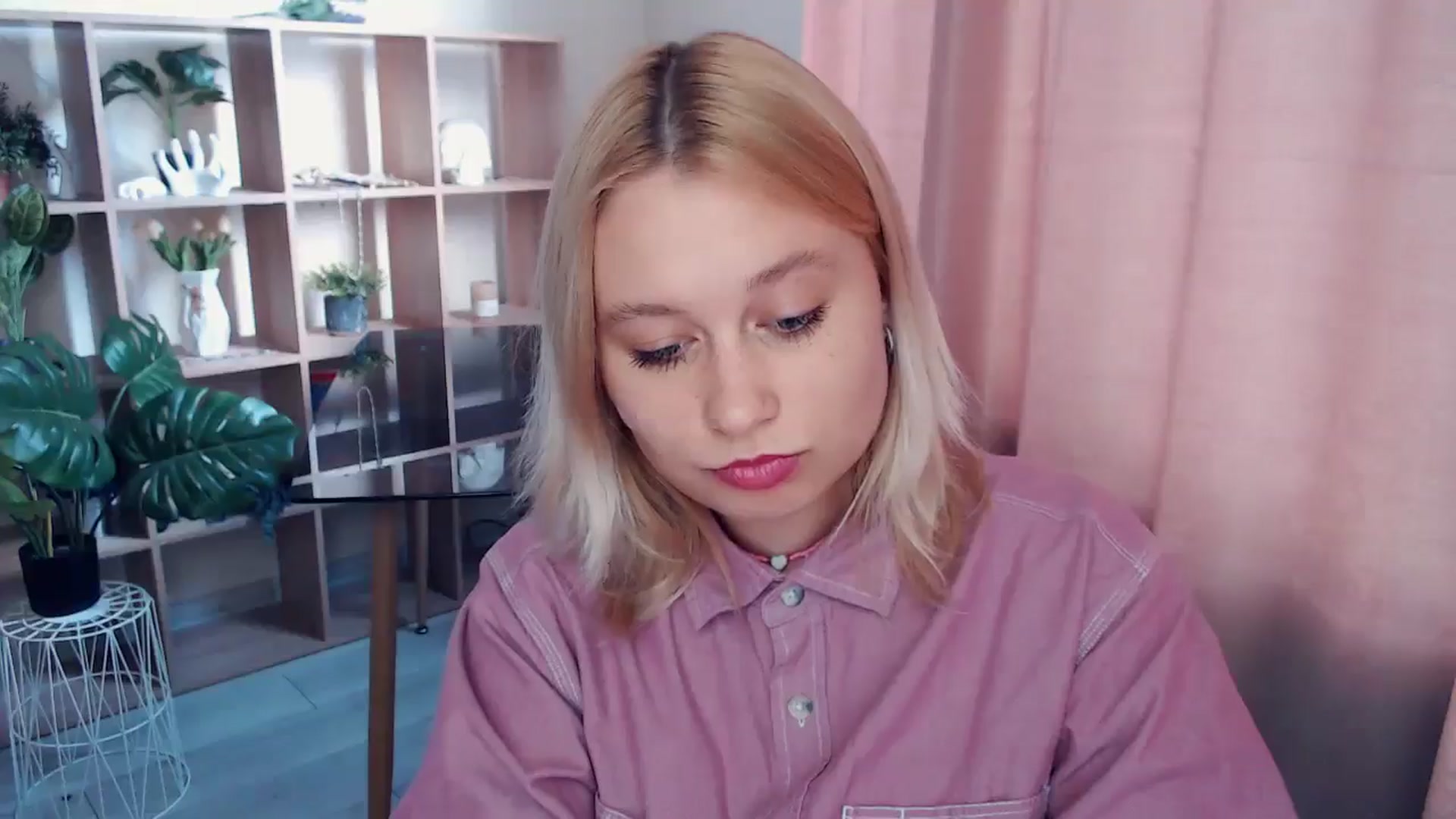 Gallery image thumbnail from Kukla_kolduna's myfreecams stream on, 05/11/2025, 16:11 image 12 of 20