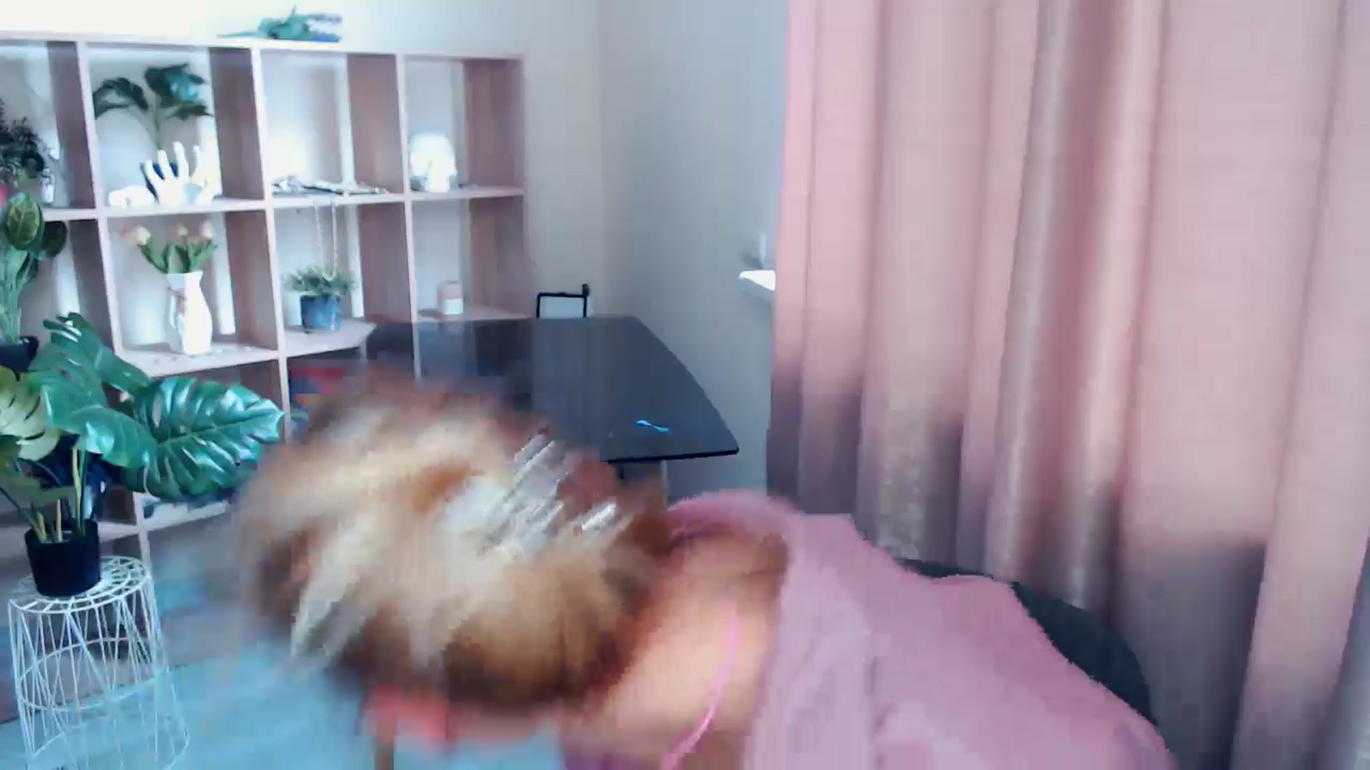Gallery image thumbnail from Kukla_kolduna's myfreecams stream on, 05/17/2025, 15:15 image 18 of 20