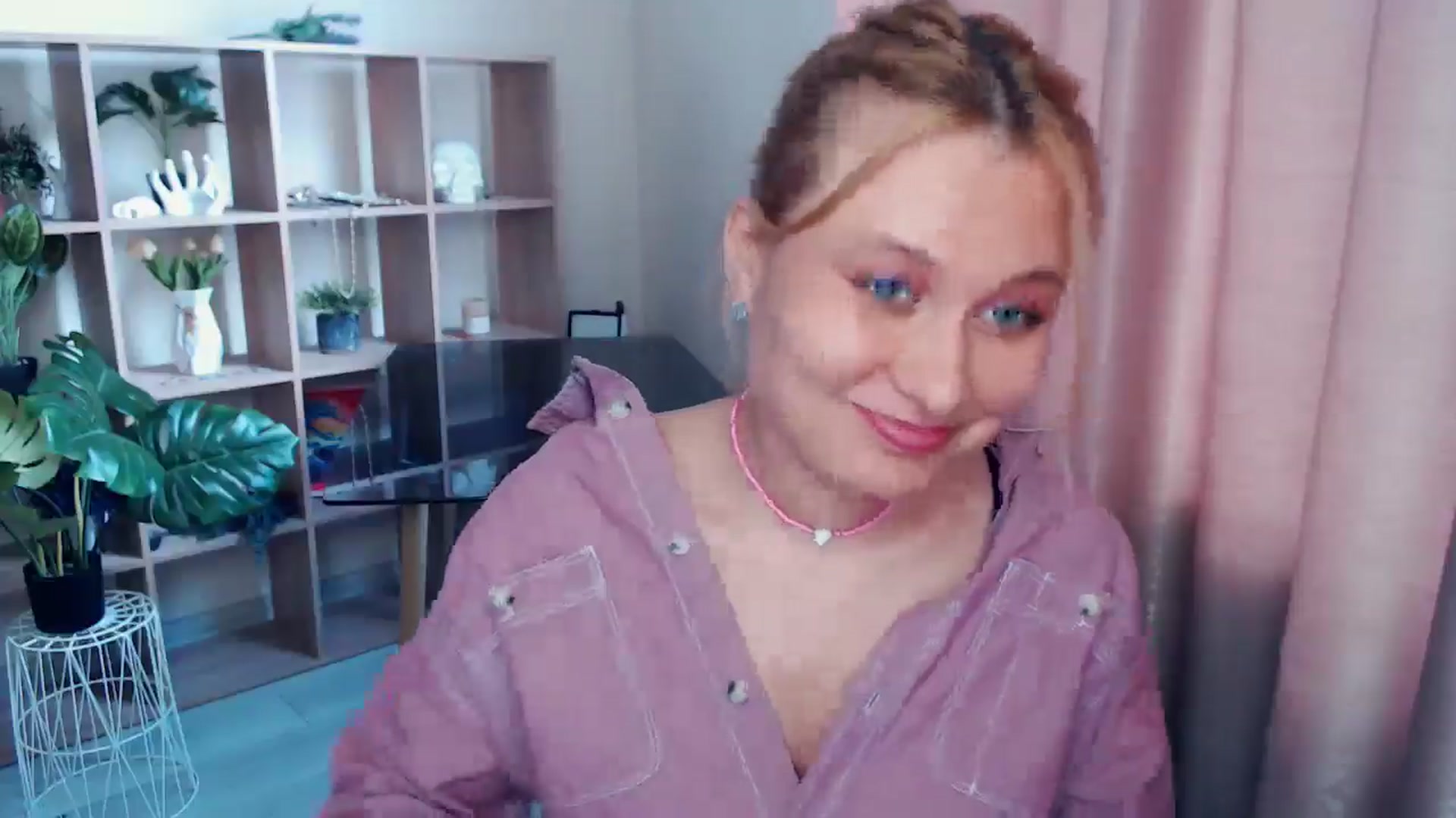 Gallery image thumbnail from Kukla_kolduna's myfreecams stream on, 05/17/2025, 15:15 image 20 of 20