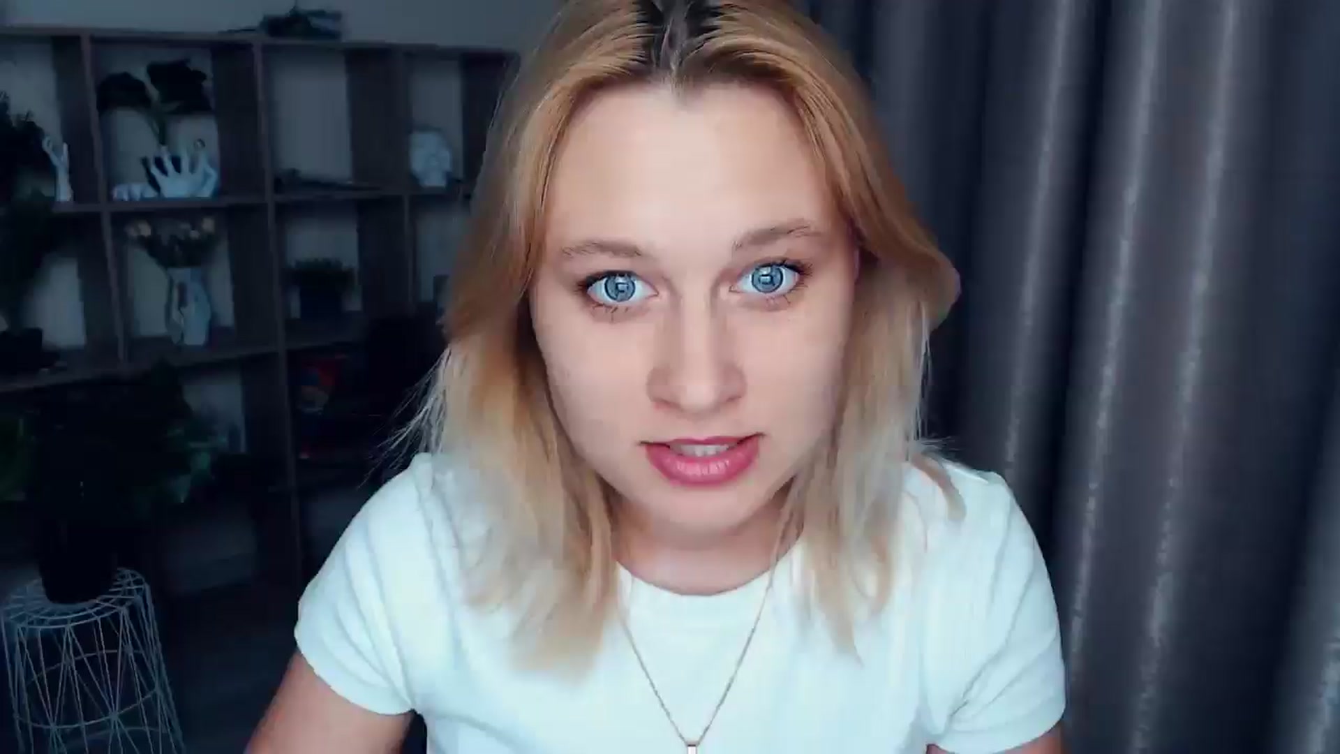 Gallery image thumbnail from Kukla_kolduna's myfreecams stream on, 05/21/2025, 18:11 image 20 of 20