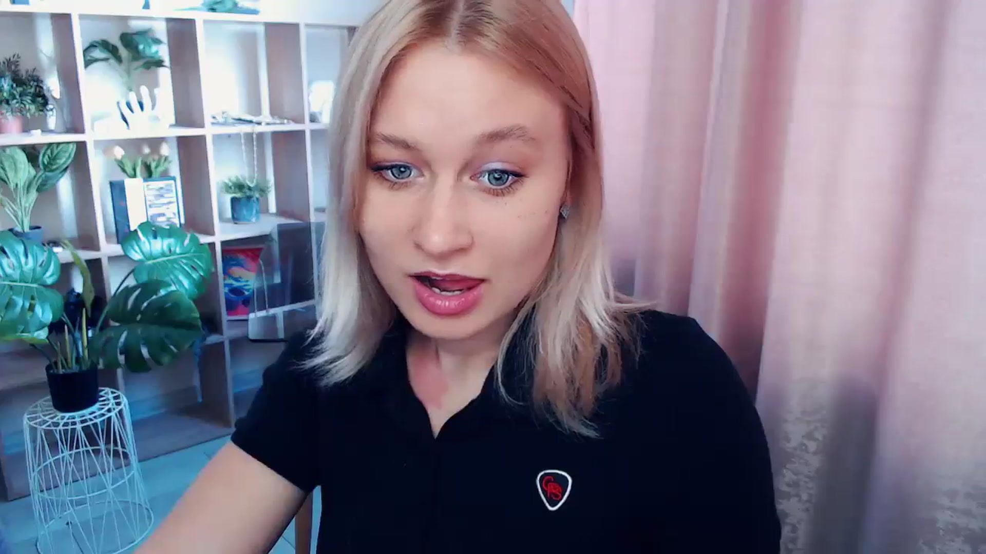 Gallery image thumbnail from Kukla_kolduna's myfreecams stream on, 05/24/2025, 10:37 image 14 of 20
