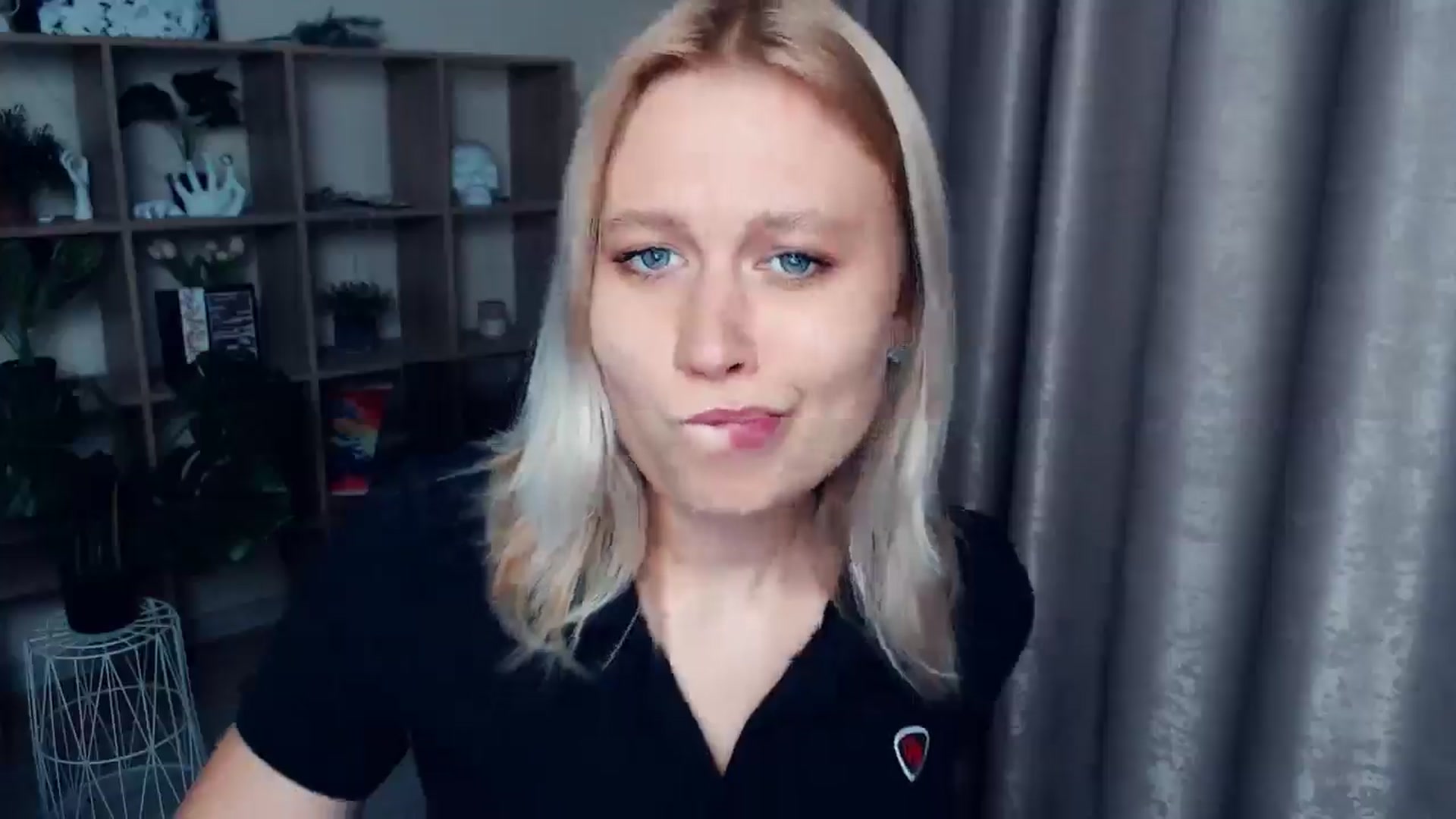 Gallery image thumbnail from Kukla_kolduna's myfreecams stream on, 05/24/2025, 18:15 image 8 of 20