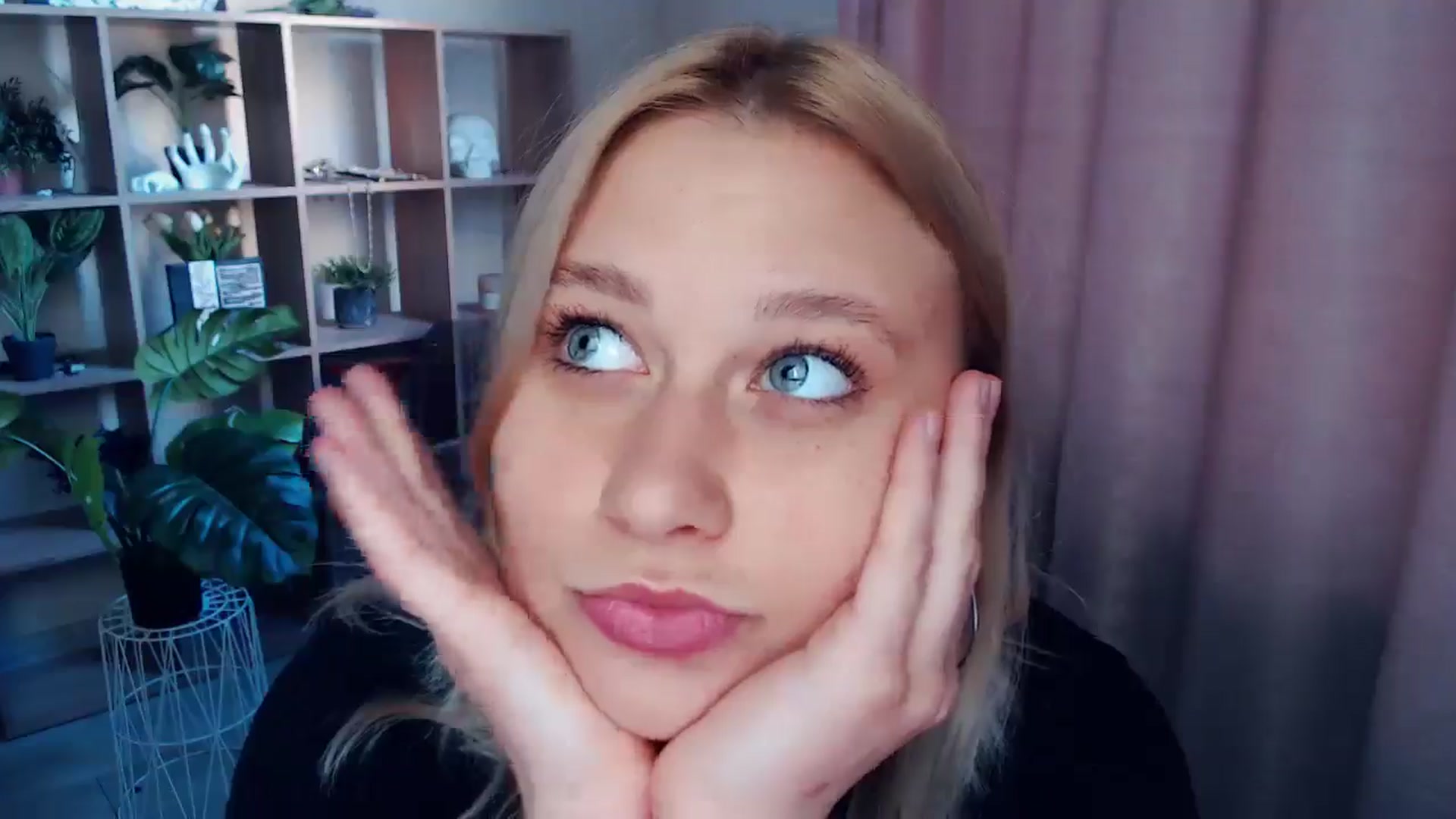 Gallery image thumbnail from Kukla_kolduna's myfreecams stream on, 05/31/2025, 18:09 image 2 of 20
