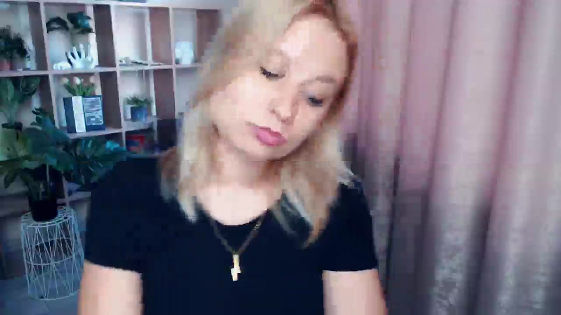 Gallery image thumbnail from Kukla_kolduna's myfreecams stream on, 06/05/2025, 17:23 image 19 of 20