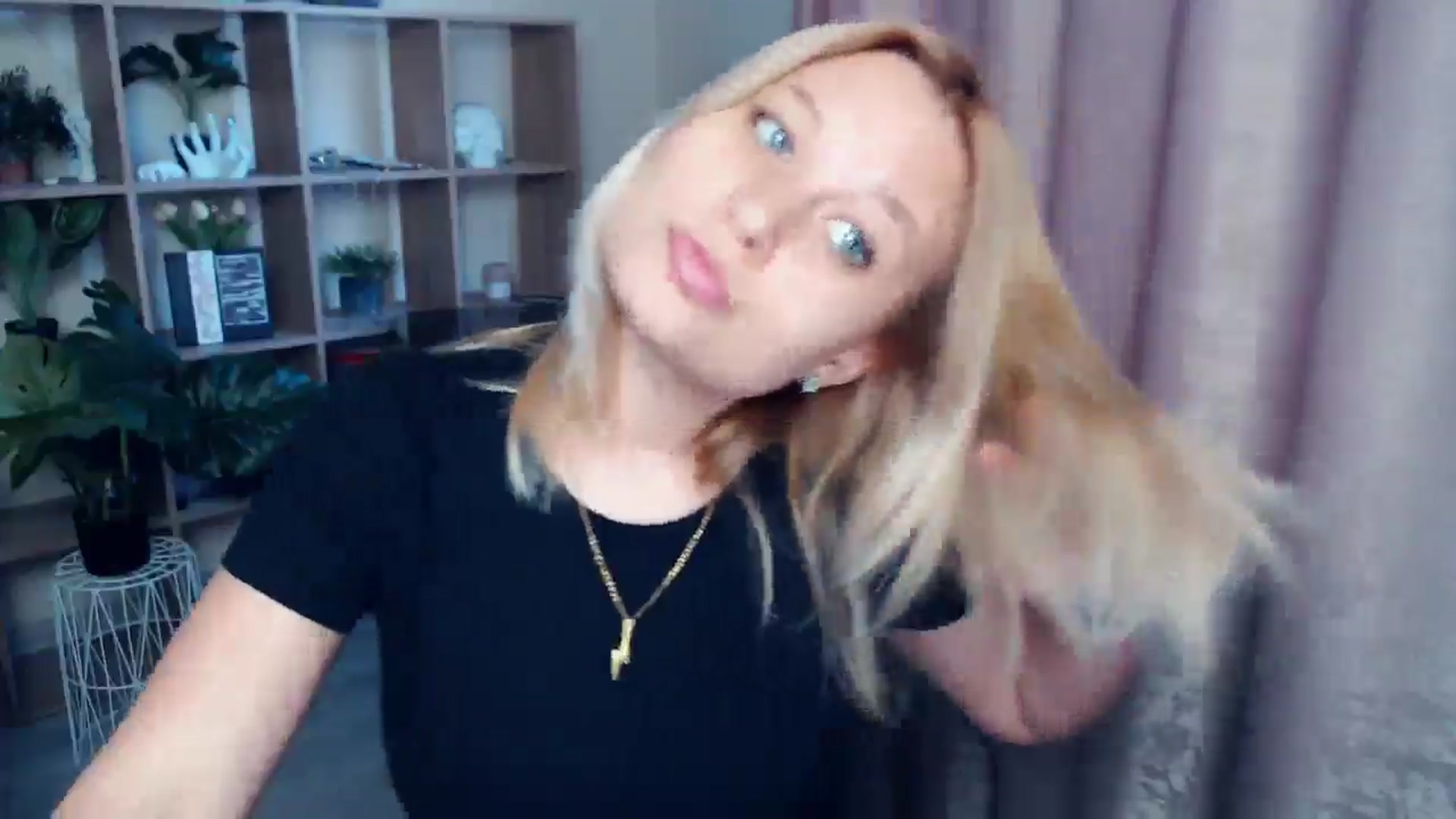 Gallery image thumbnail from Kukla_kolduna's myfreecams stream on, 06/05/2025, 18:20 image 3 of 20