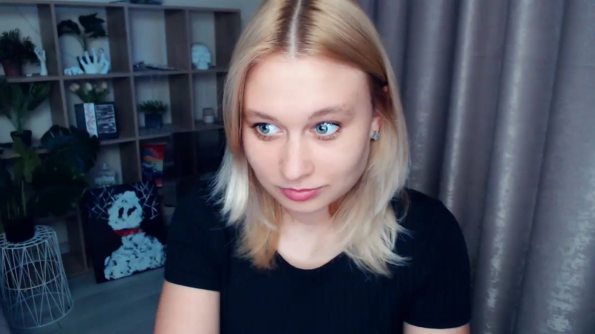 Gallery image thumbnail from Kukla_kolduna's myfreecams stream on, 06/06/2025, 18:38 image 5 of 20