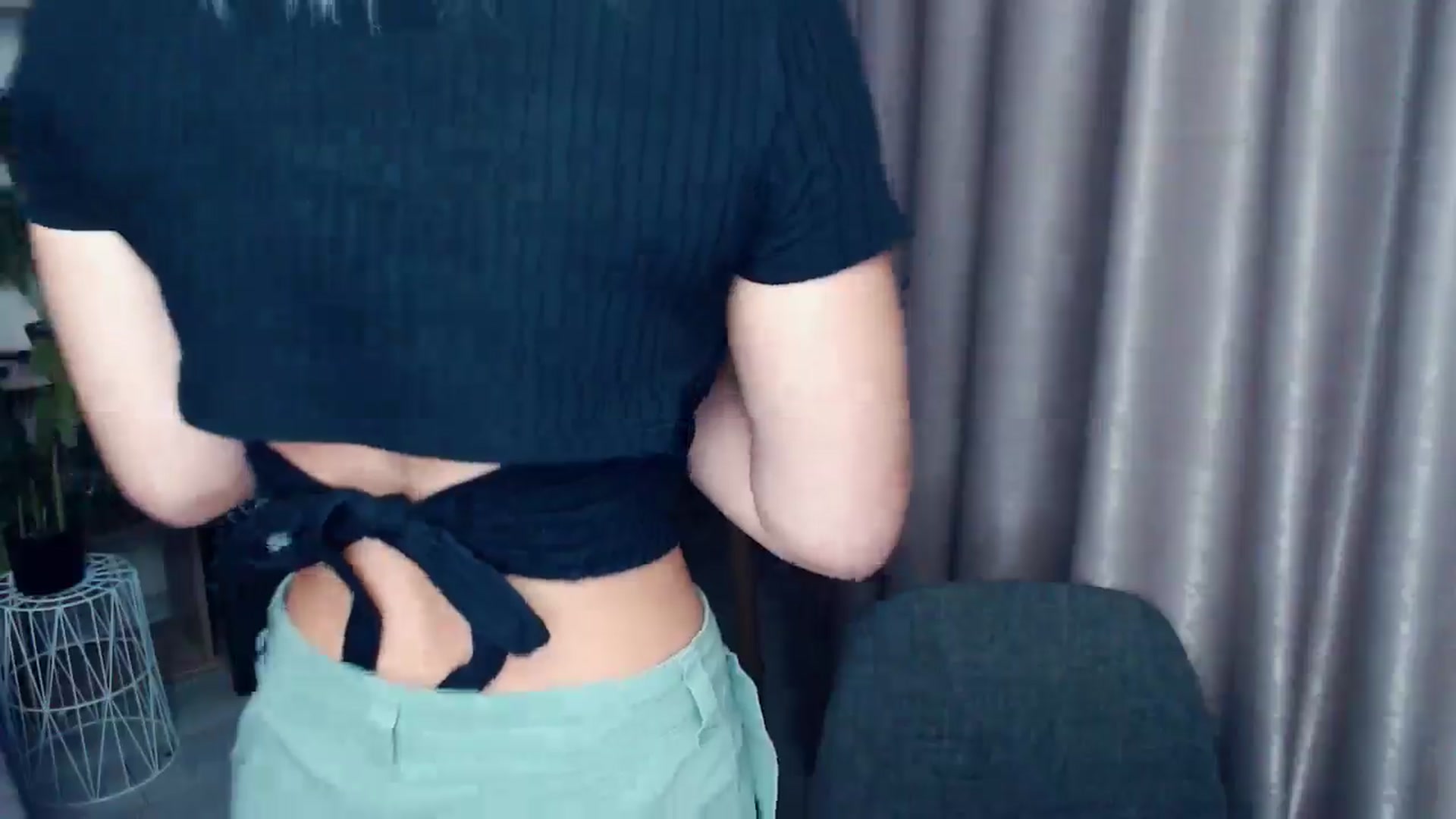 Gallery image thumbnail from Kukla_kolduna's myfreecams stream on, 06/06/2025, 18:38 image 10 of 20