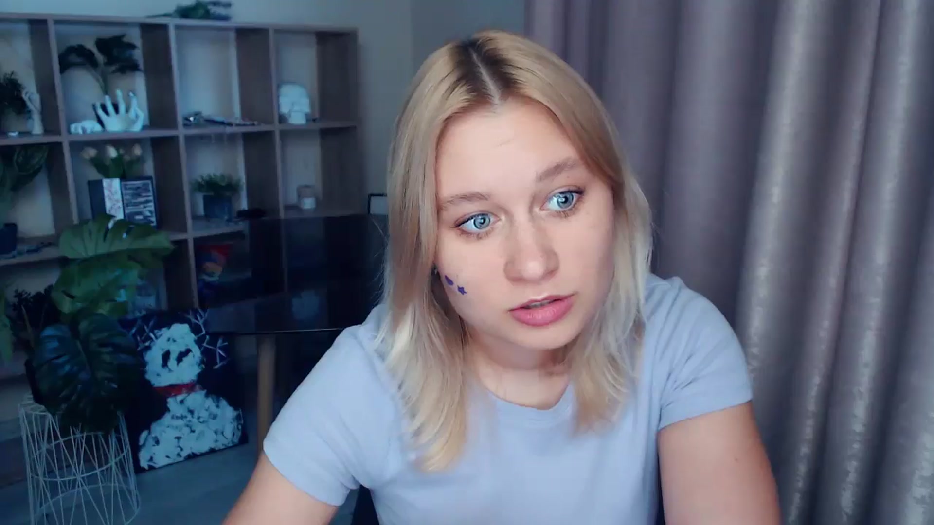 Gallery image thumbnail from Kukla_kolduna's myfreecams stream on, 06/08/2025, 18:10 image 7 of 20