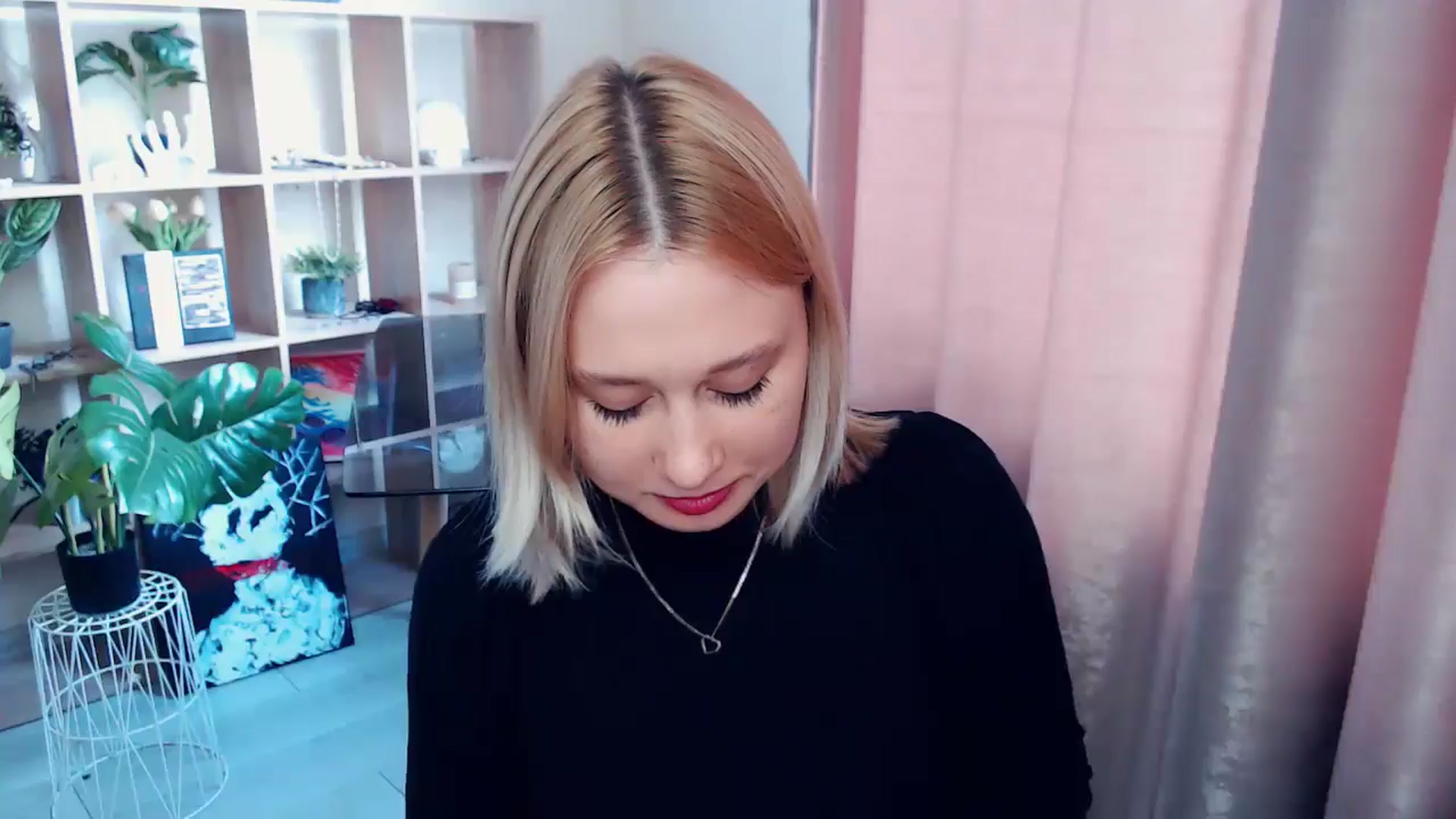 Gallery image thumbnail from Kukla_kolduna's myfreecams stream on, 06/13/2025, 16:05 image 8 of 20