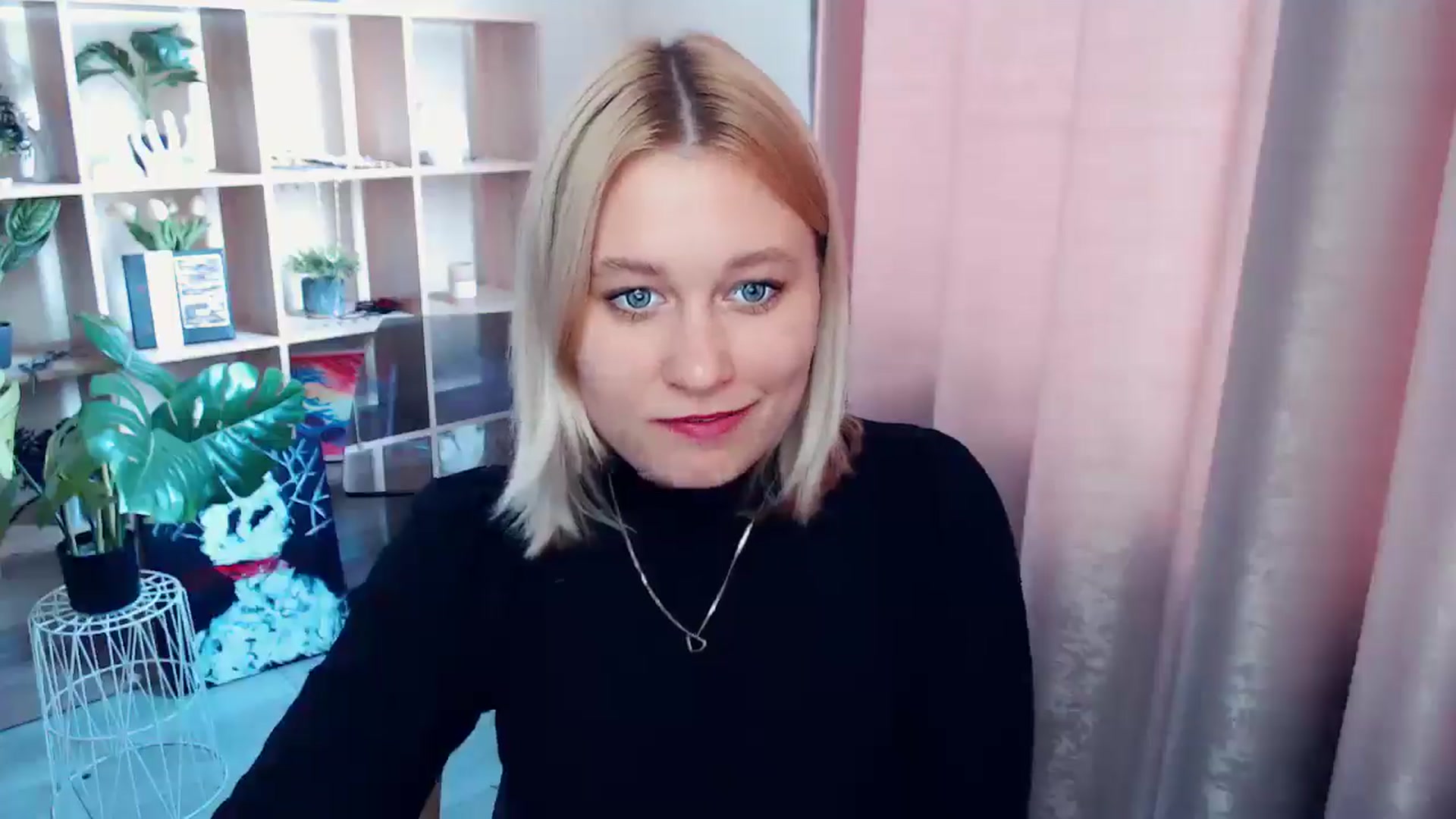 Gallery image thumbnail from Kukla_kolduna's myfreecams stream on, 06/13/2025, 16:05 image 7 of 20