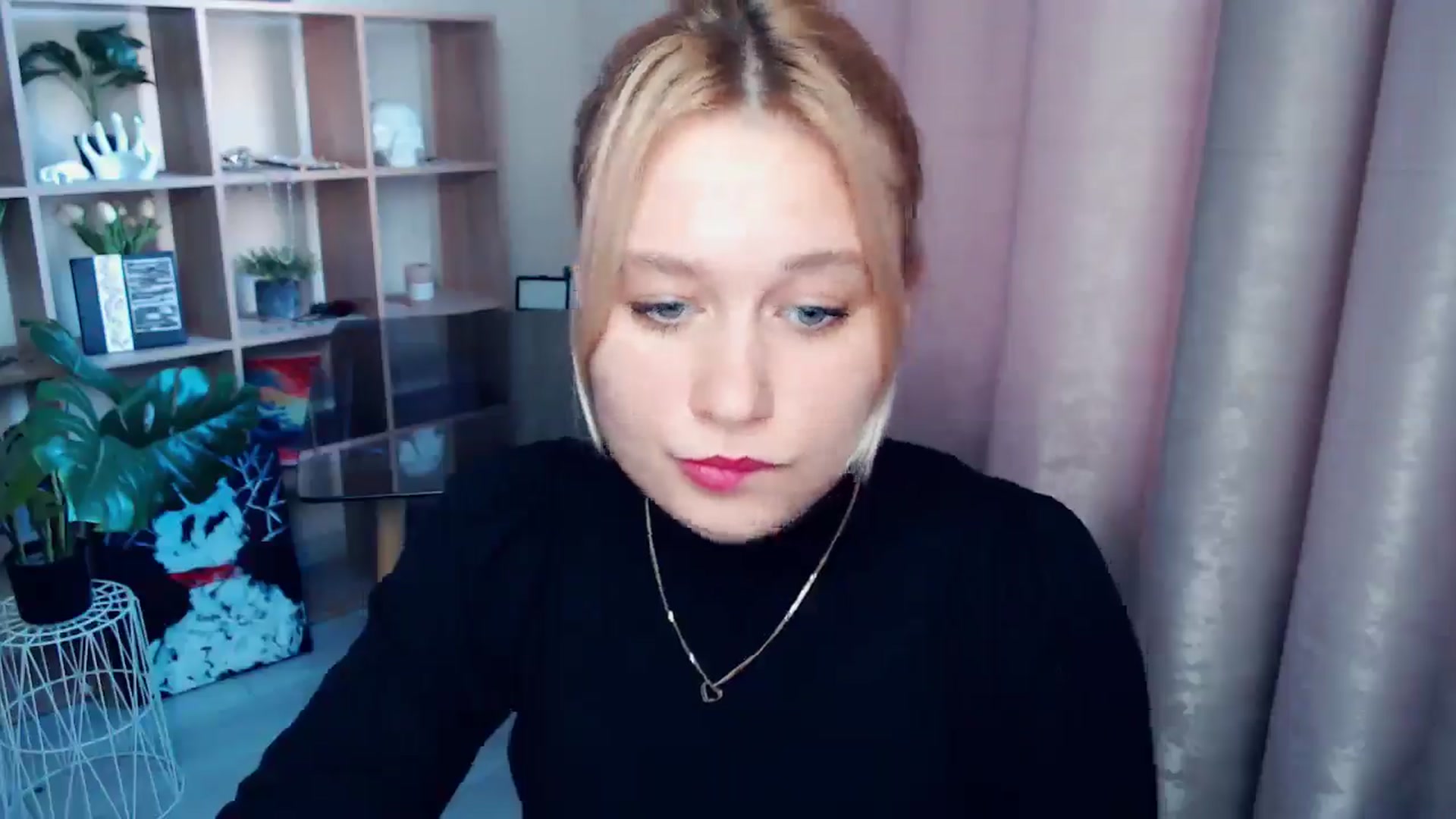 Gallery image thumbnail from Kukla_kolduna's myfreecams stream on, 06/13/2025, 17:38 image 11 of 20